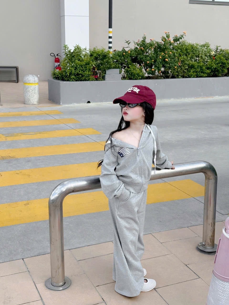 Sét bộ cờ mũ quần xuông bé gái