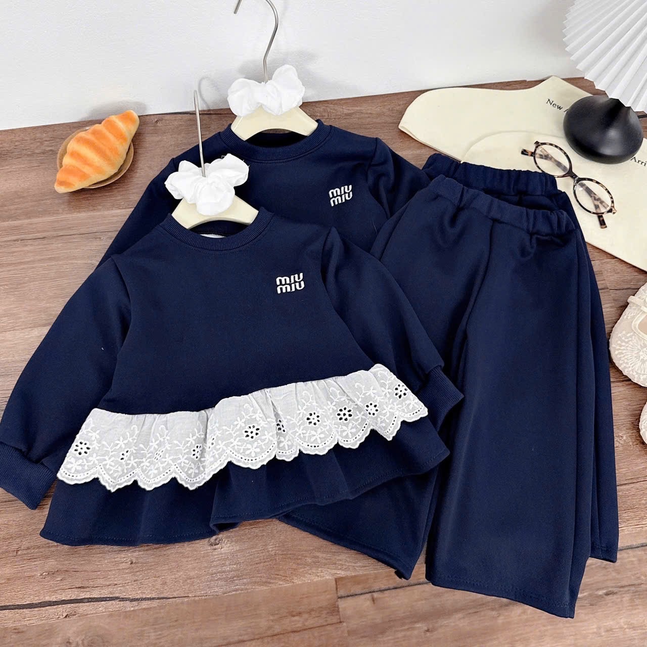 Sét bộ nỉ miu xanh than bé gái