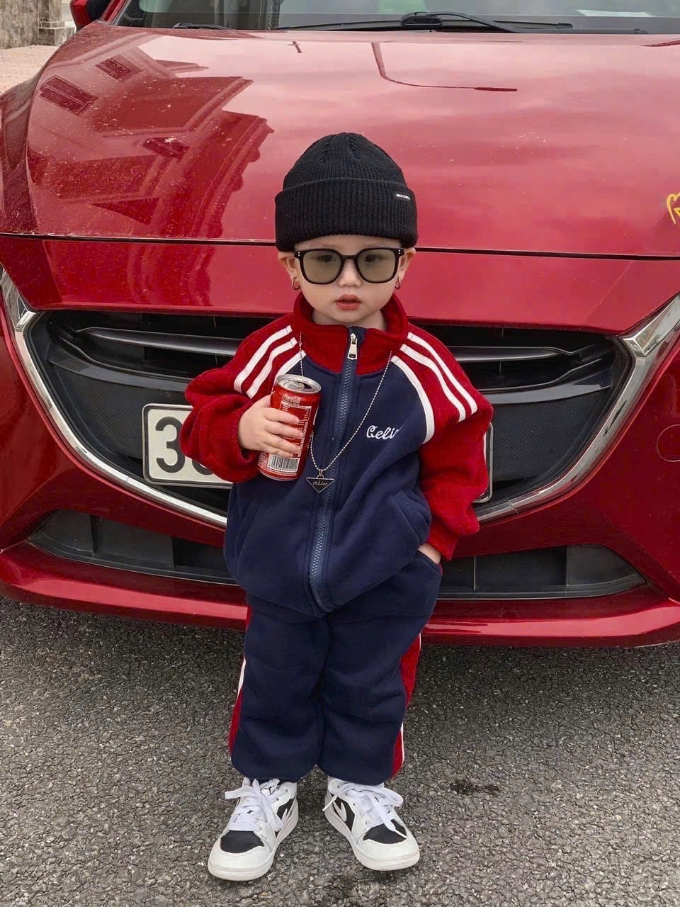 Sét bộ gió xanh than phối sọc đỏ cho bé trai gái