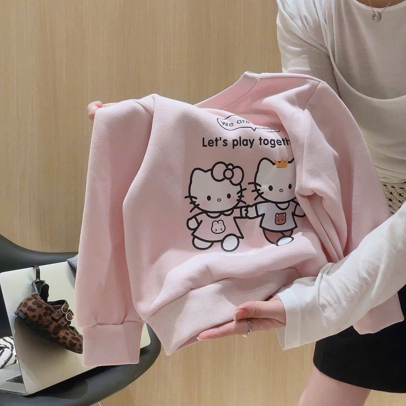 Sét bộ nỉ hồng kitty xk bé gái