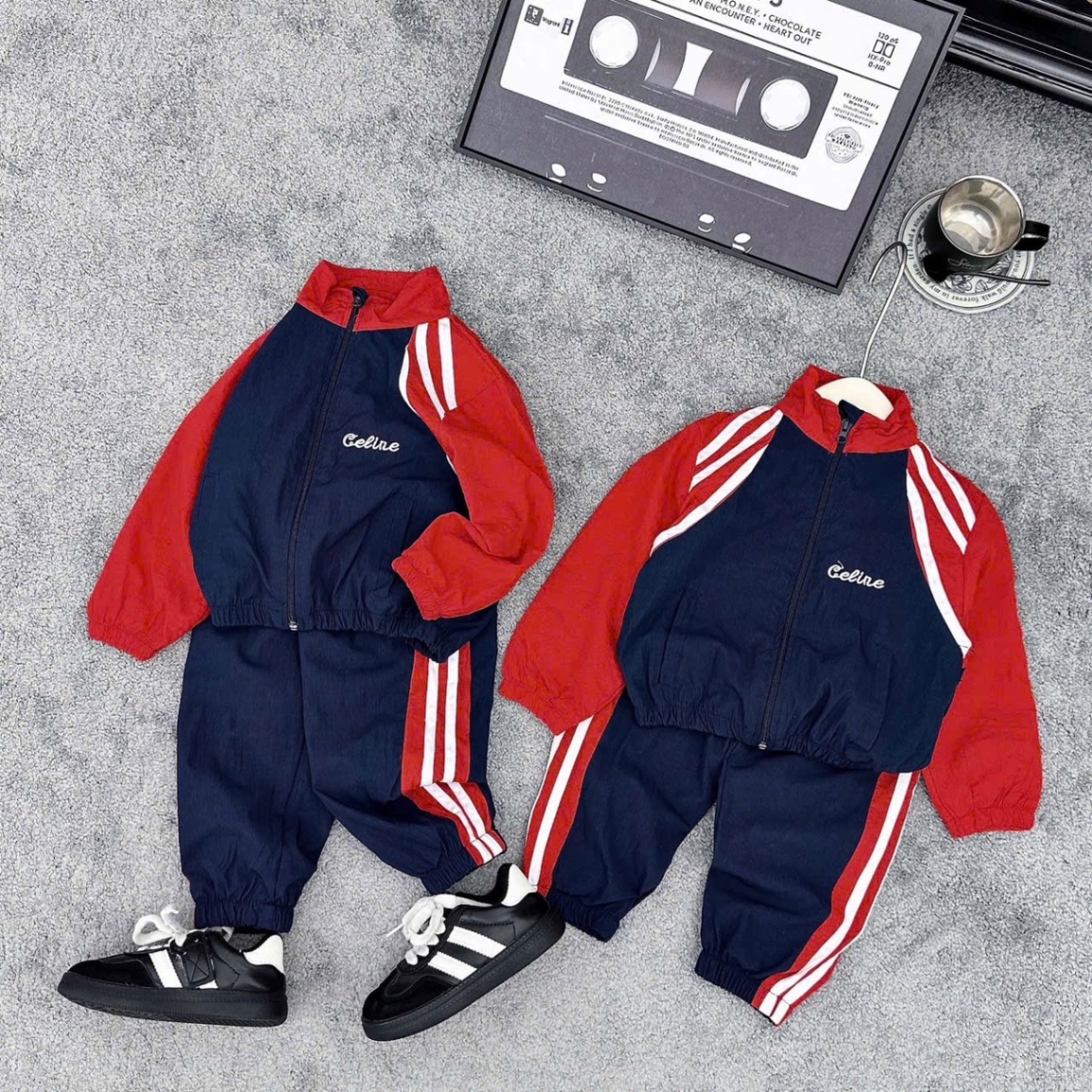 Sét bộ gió xanh than phối sọc đỏ cho bé trai gái