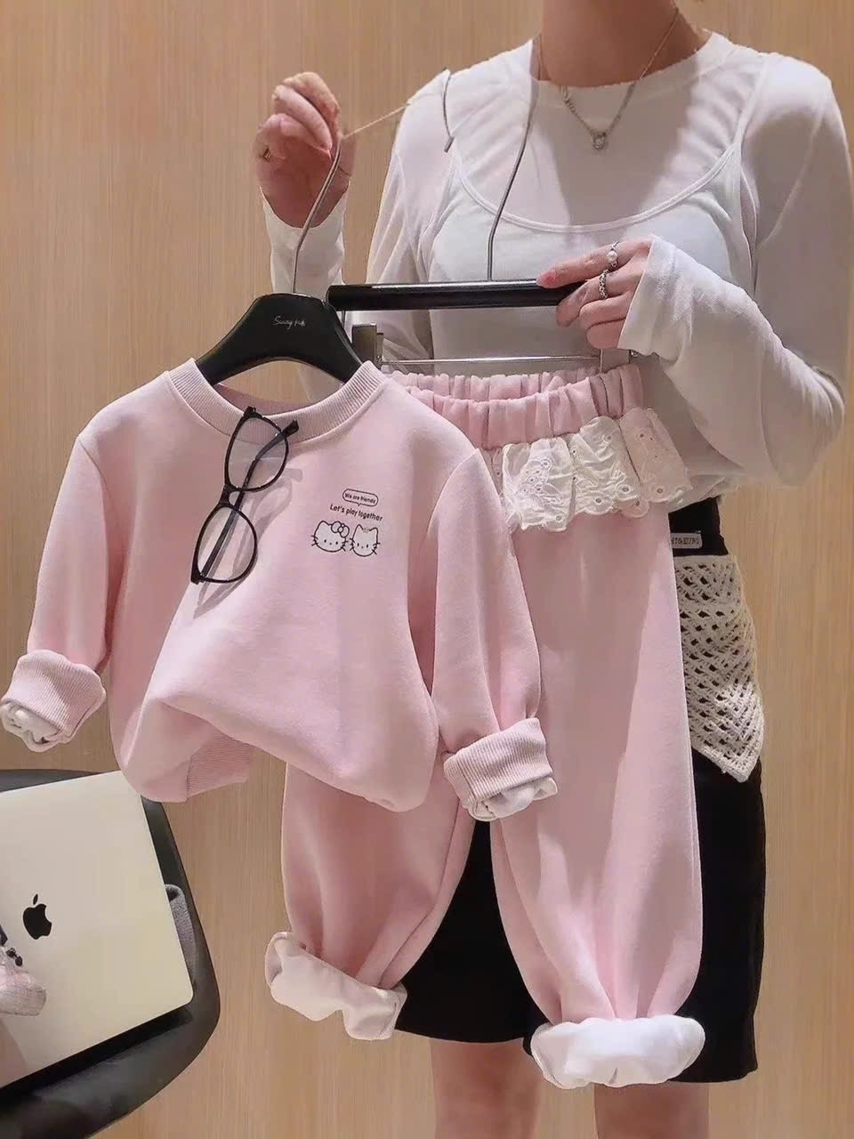 Sét bộ nỉ hồng kitty xk bé gái