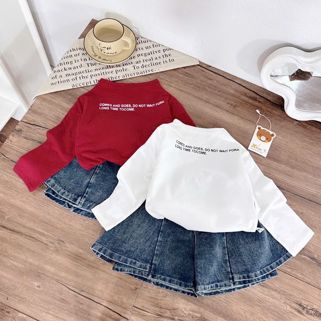 Sét áo chữ dài tay quần sooc bò giả váy bé gái