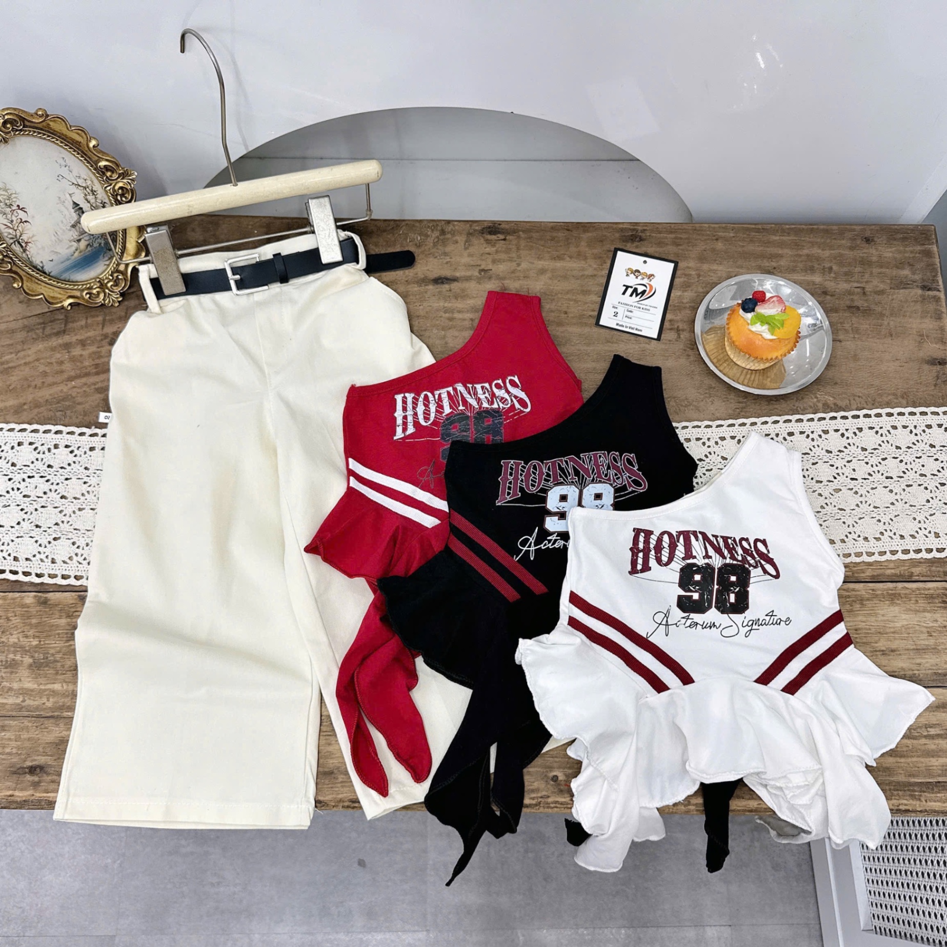 Sét áo hotness quần xuông kèm đai cho bé