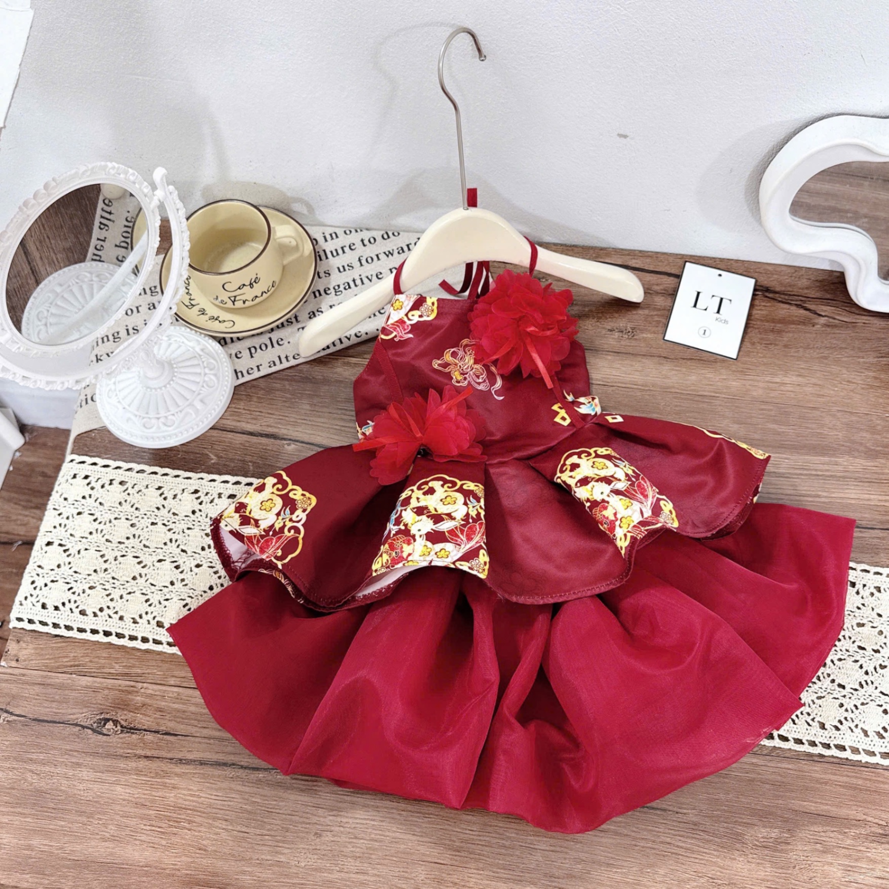 Sét áo yếm đính hoa cv bồng đỏ bé gái lt