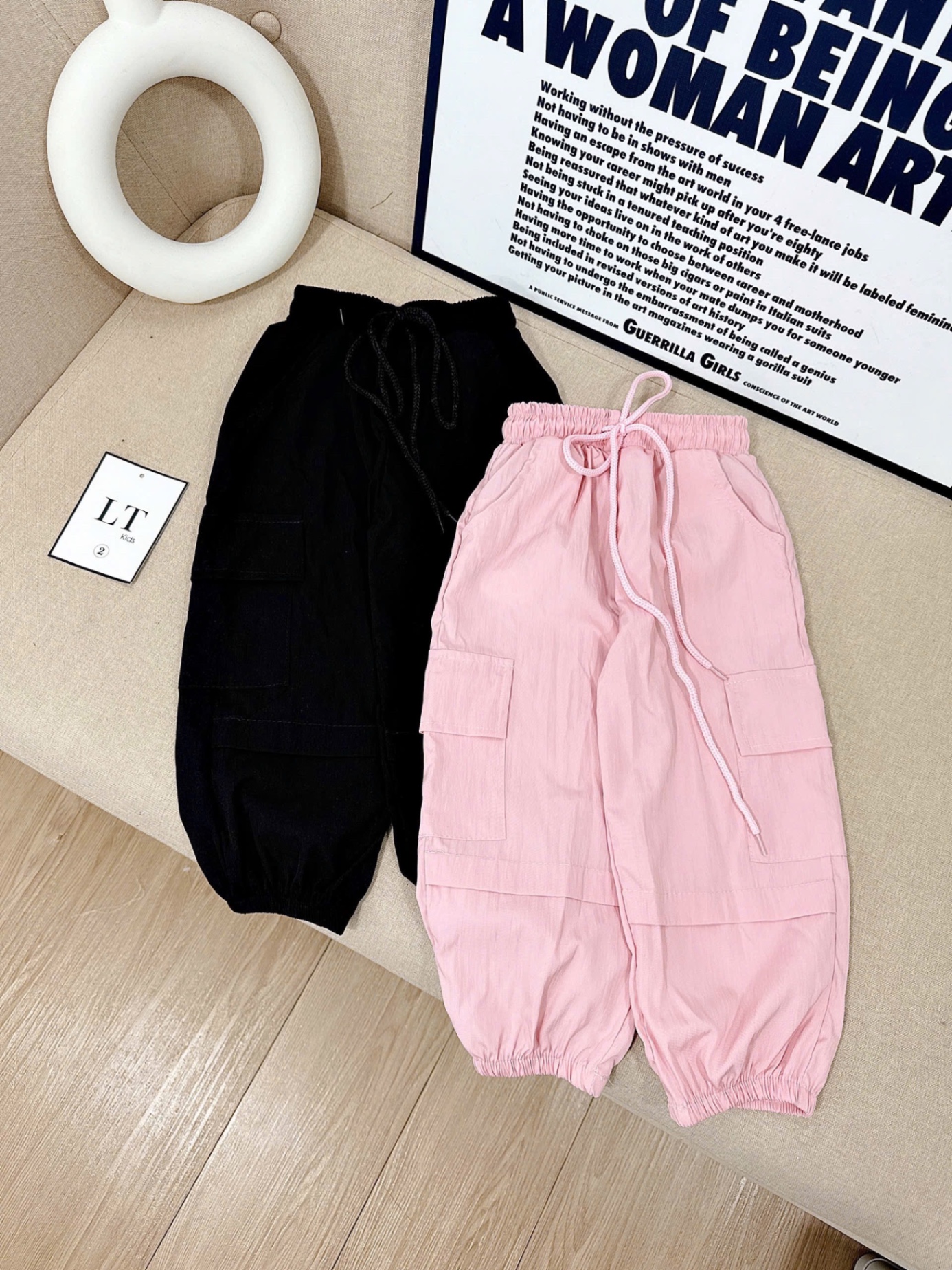 Quần gió boom túi hộp bé trai gái