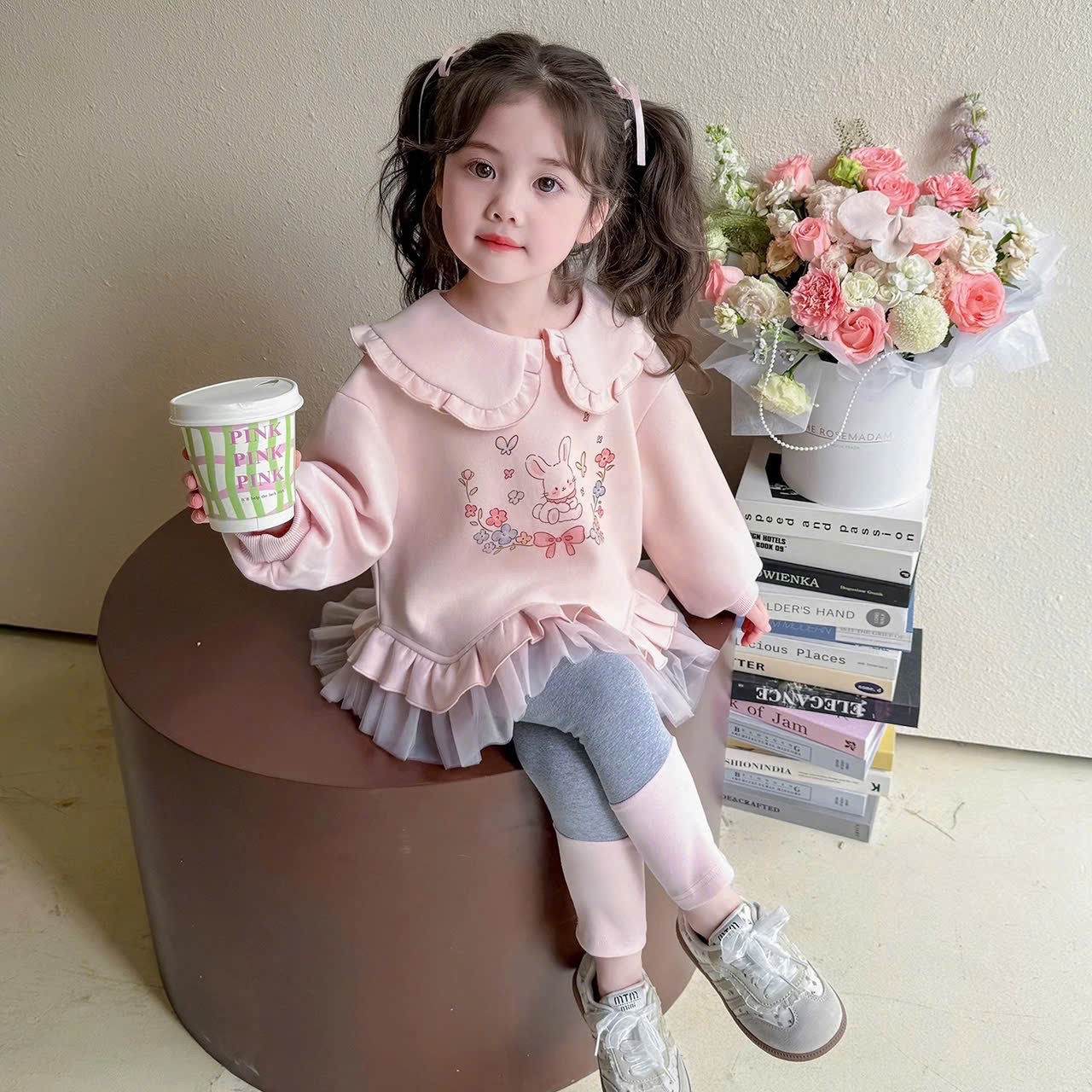 Sét áo nỉ hồng thỏ quần tăm legging bé gái