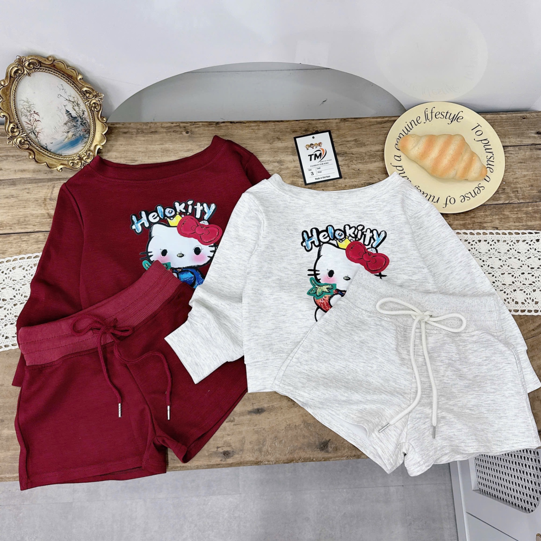 Sét bộ nỉ kitty quần sooc bé gái