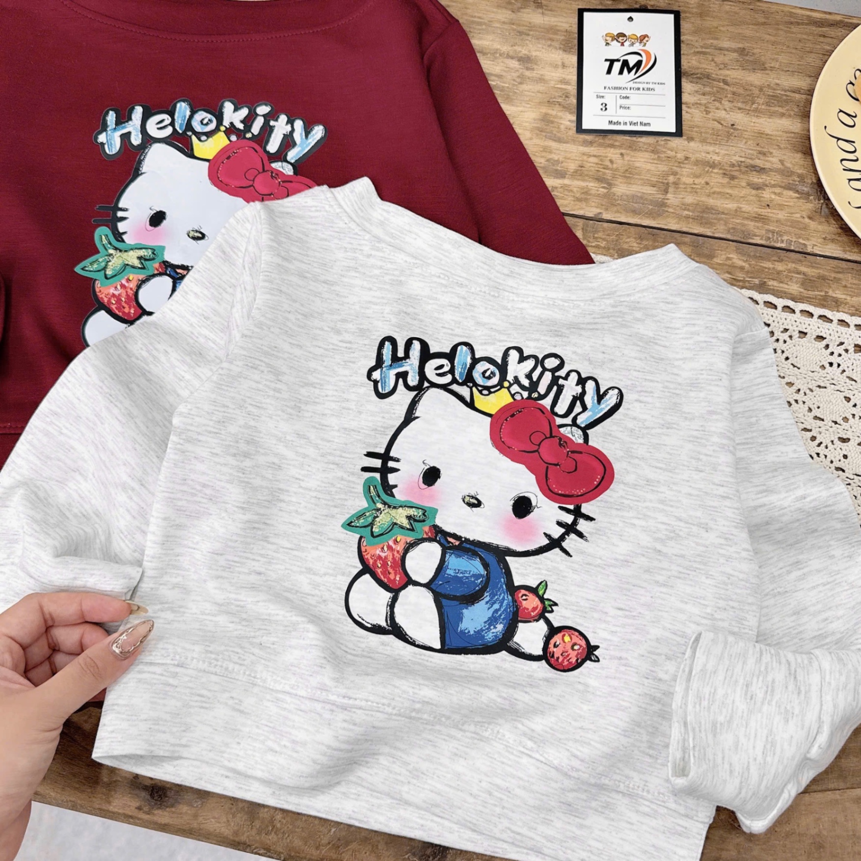 Sét bộ nỉ kitty quần sooc bé gái