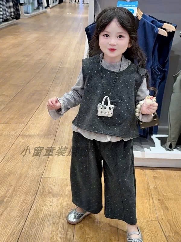 Sét 3 chi tiết ghi xám chấm bi bé gái