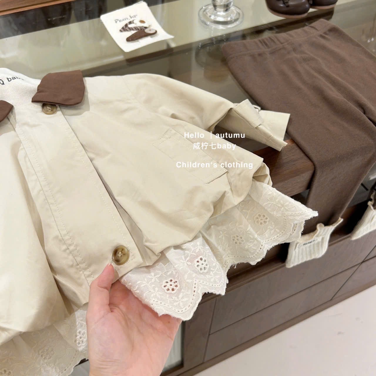 Sét áo khoác kaki phối ren quần legging sn bé gái