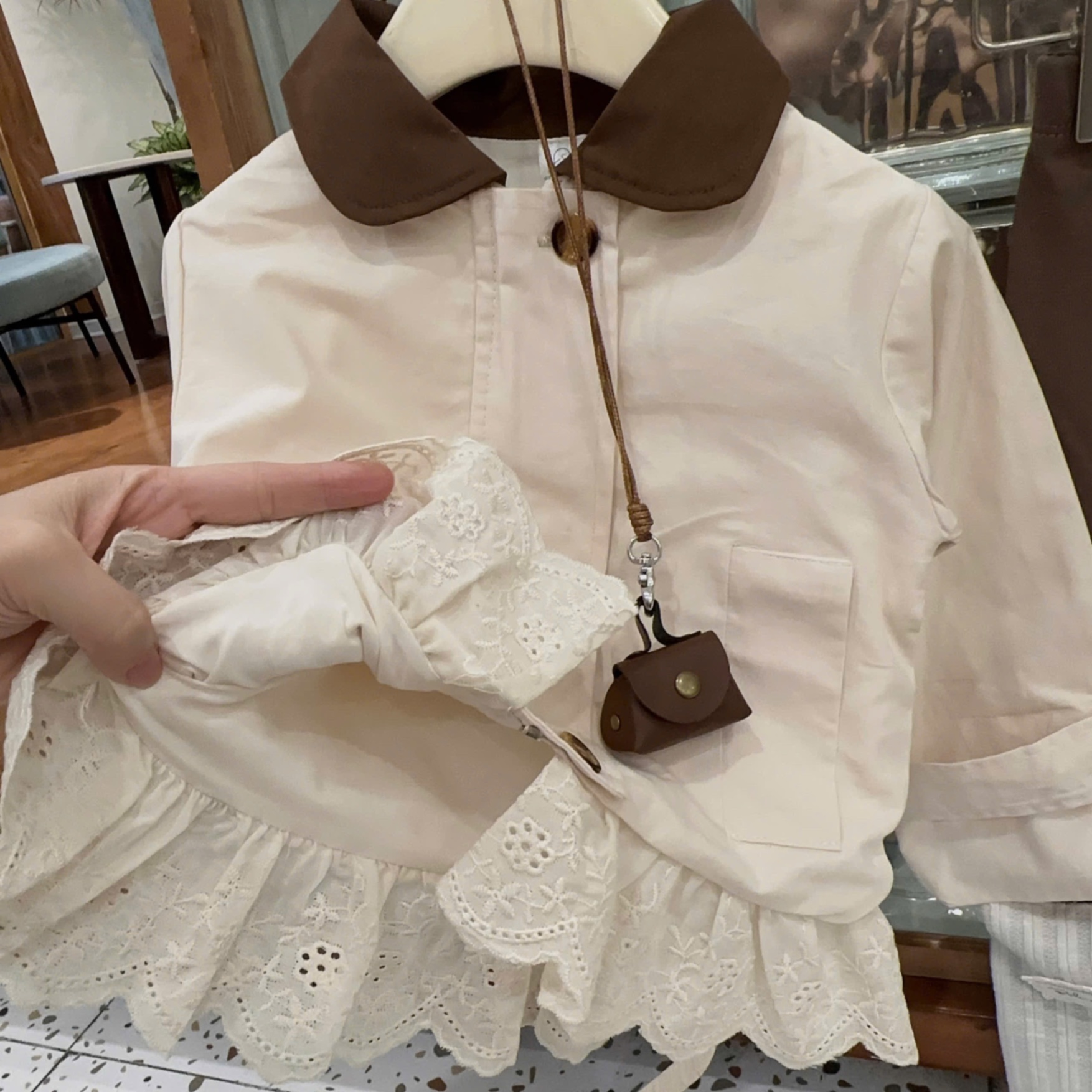 Sét áo khoác kaki phối ren quần legging sn bé gái