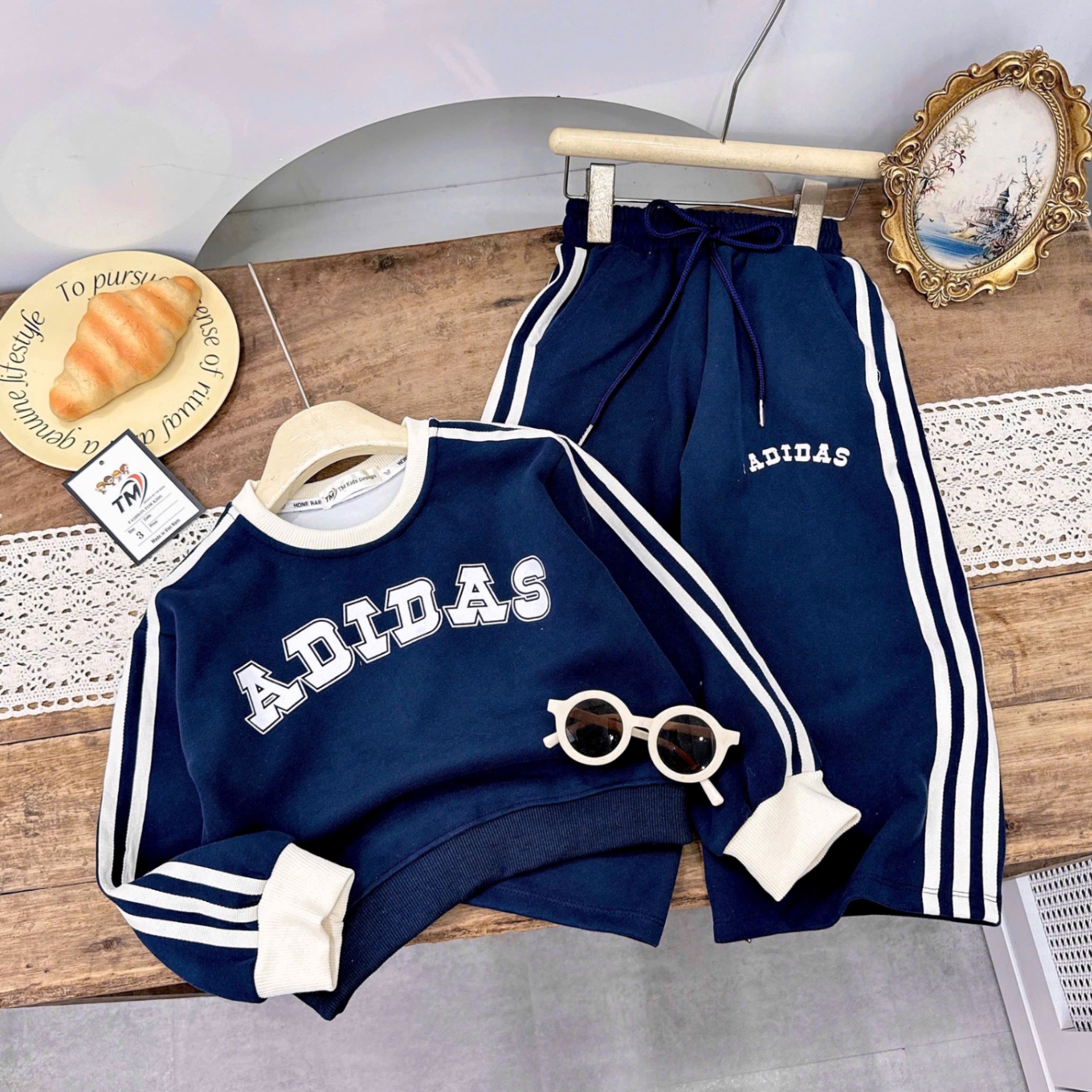 Sét bộ nỉ chạy viền quần xuông tm 2025 bé gái