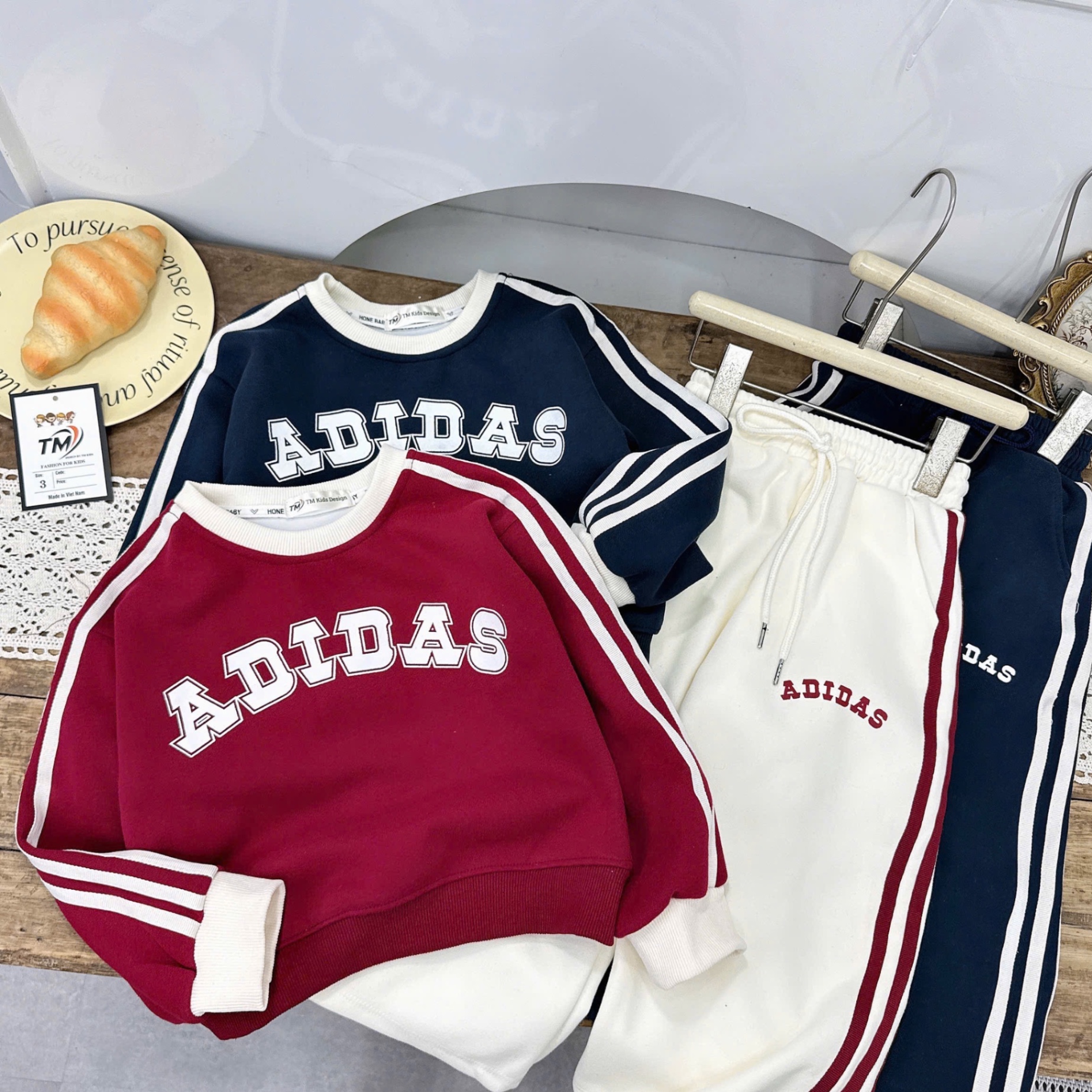 Sét bộ nỉ chạy viền quần xuông tm 2025 bé gái