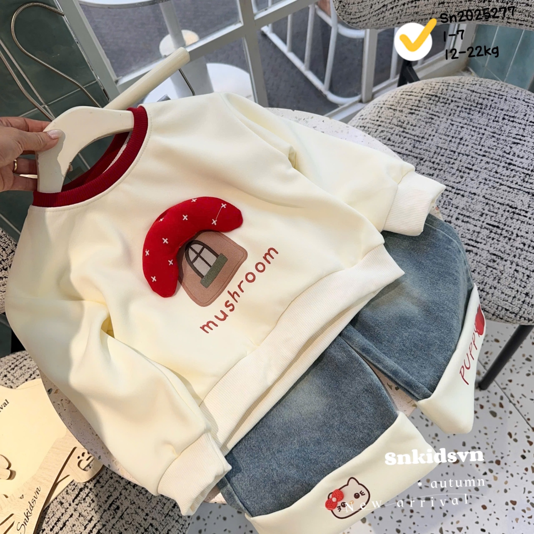 Sét bộ cây nấm quần bò xuông bé gái