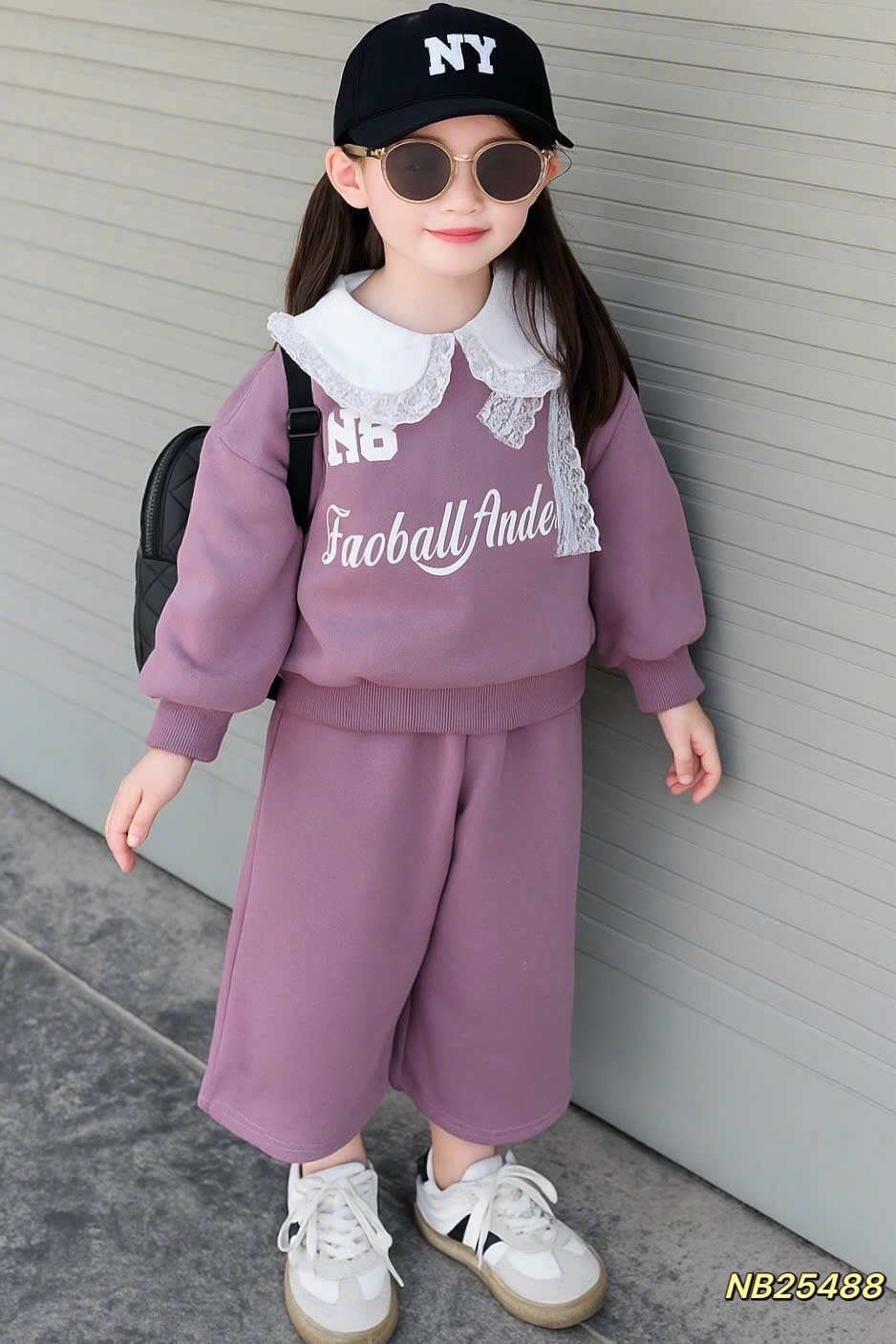 Sét bộ nỉ phối cổ béo trắng quần xuông cho bé gái