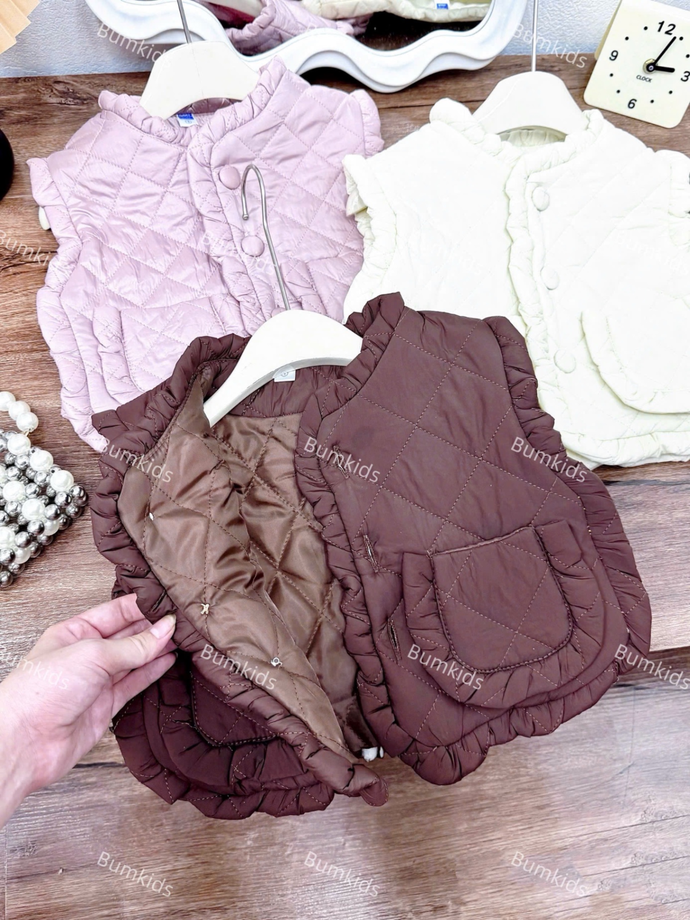 Áo phaogile bumkid bé gái