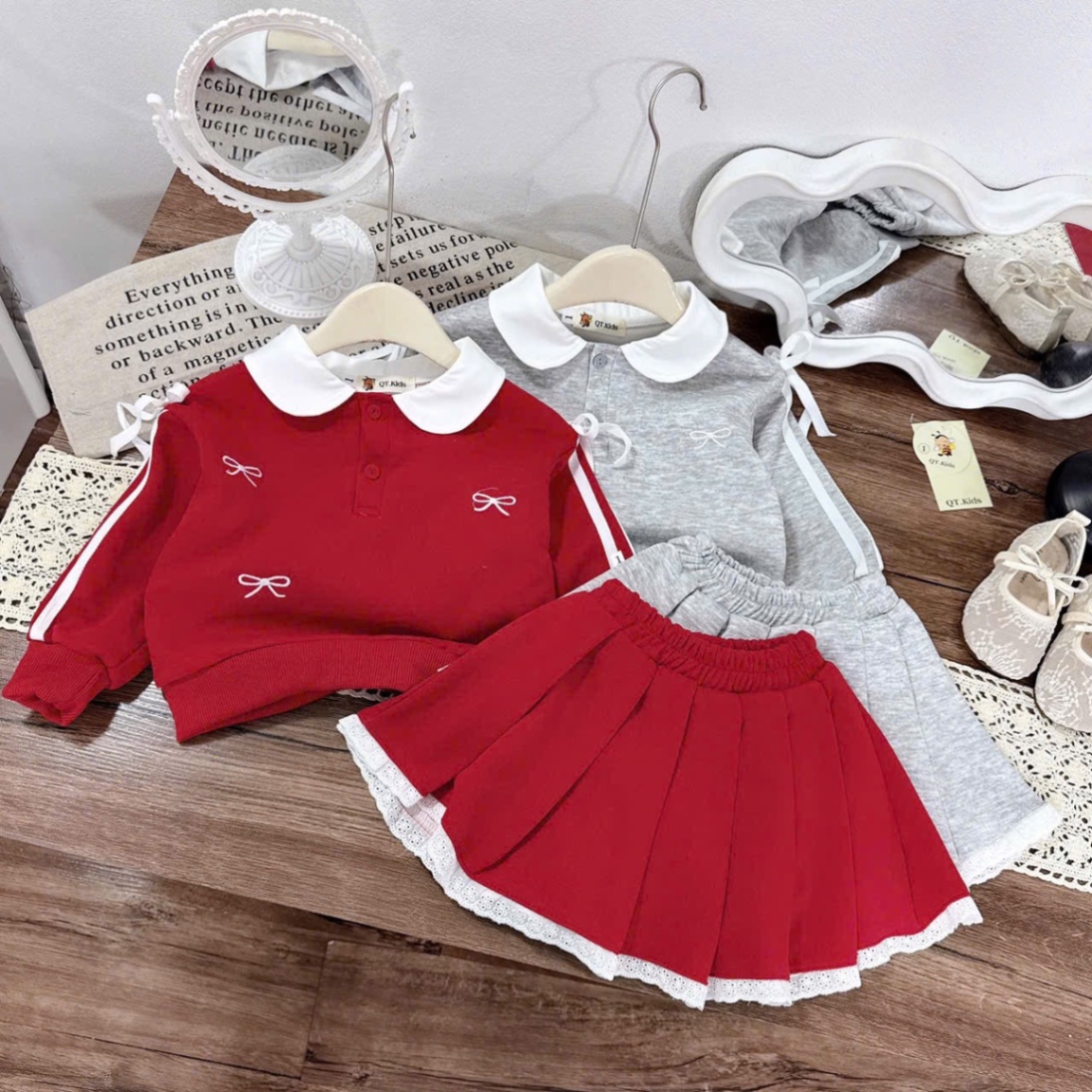 Sét bộ nỉ cổ trắng cv dập ly phối ren qt bé gái