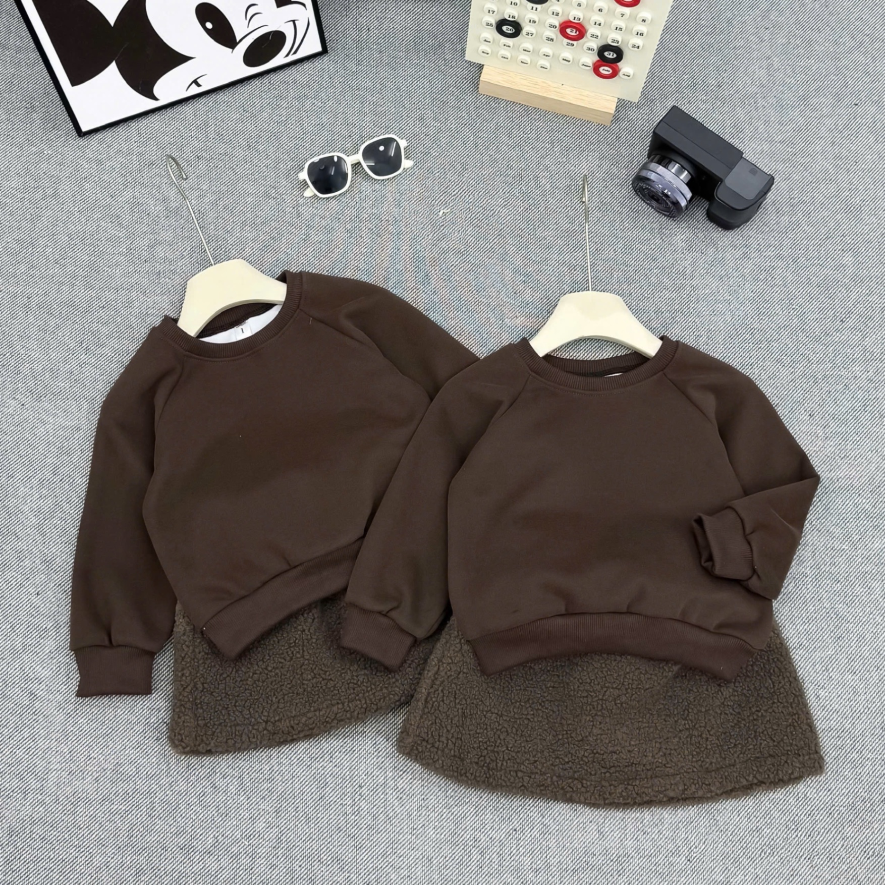 Sét bộ áo nỉ nâu cv bông bé gái