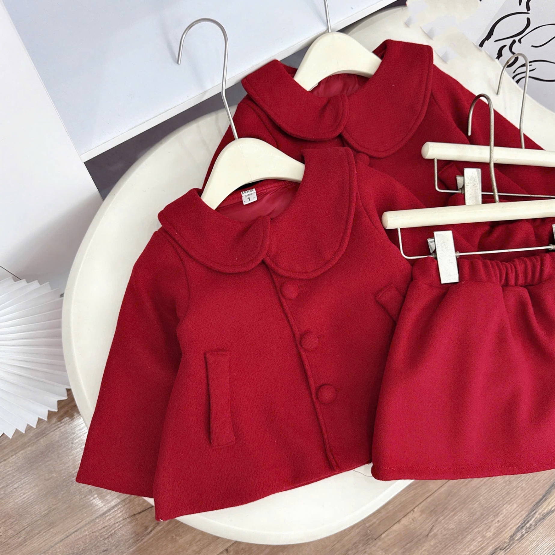 Sét dạ đỏ cv chữ a bé gái