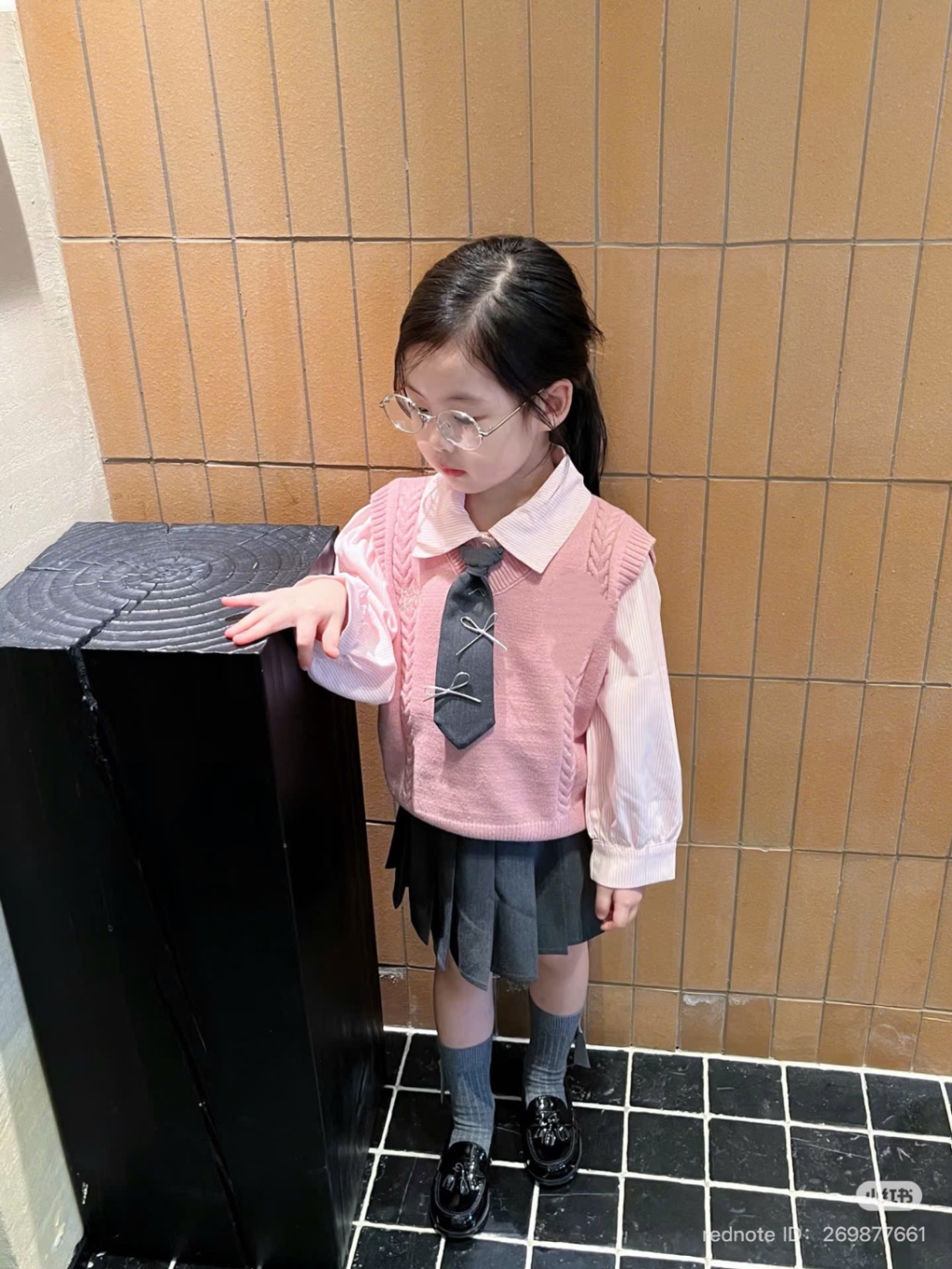 Sét 3 chi tiết gile len hồng cv dập ly bé gái