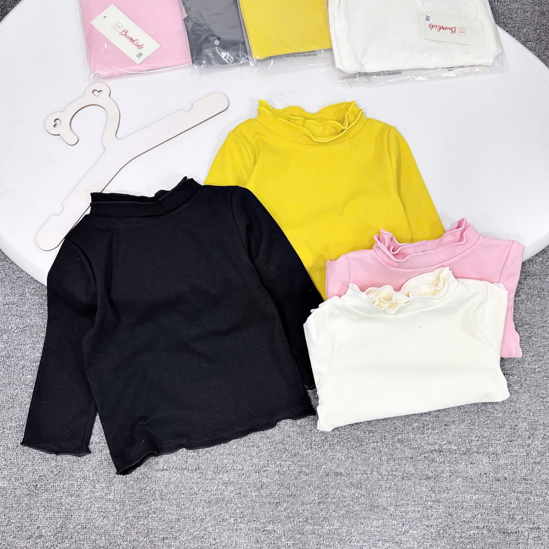 Sét 2 áo zip cổ bèo mềm bé gái