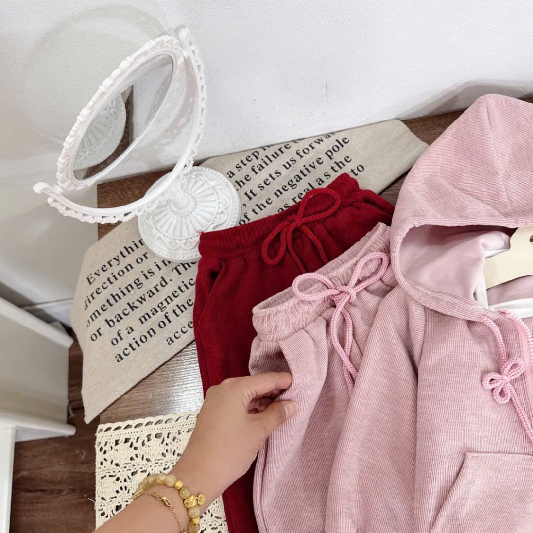 Sét 3 chi tiết tăm quần xuông qt bé gái