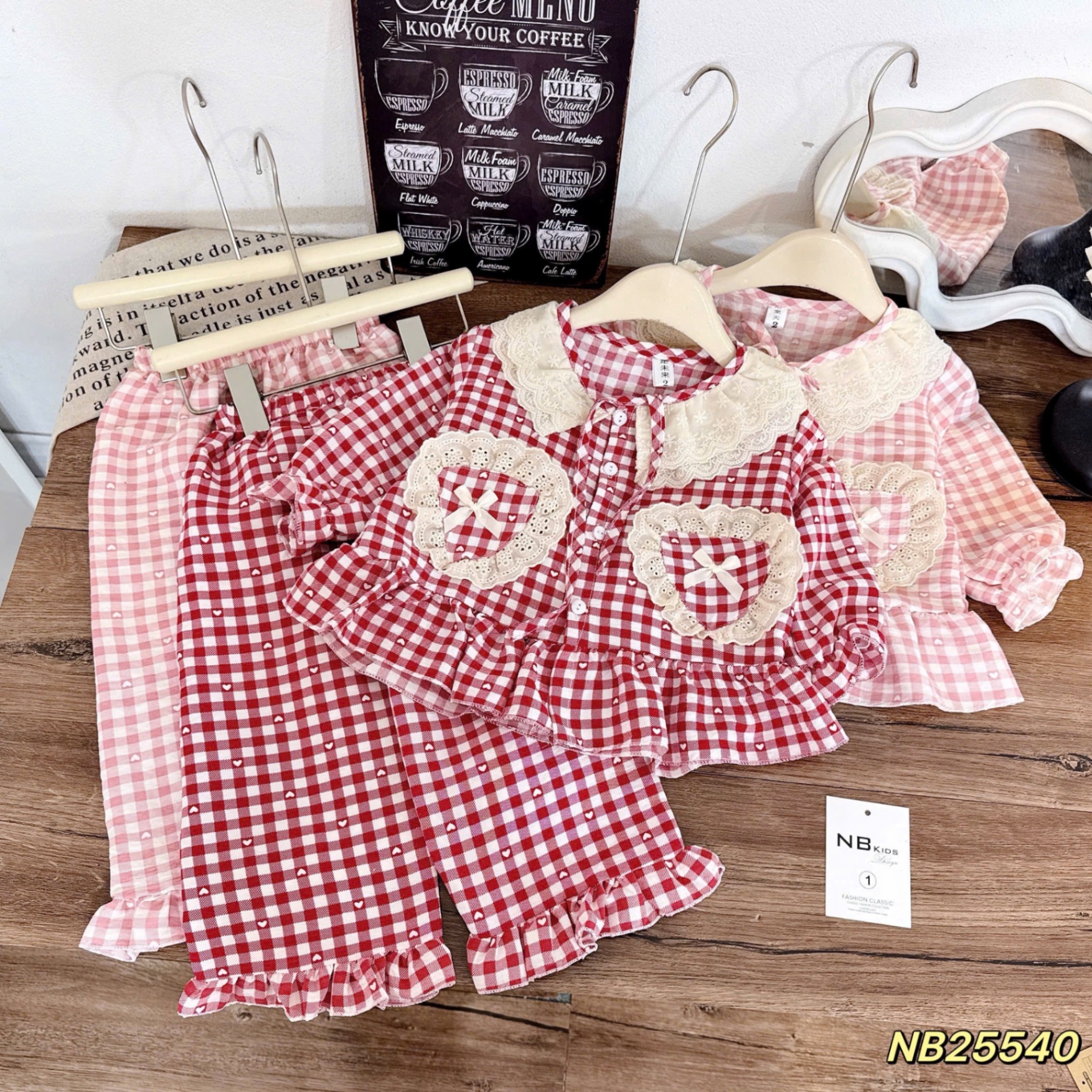 Sét bộ pzm cổ ren caro bé gái