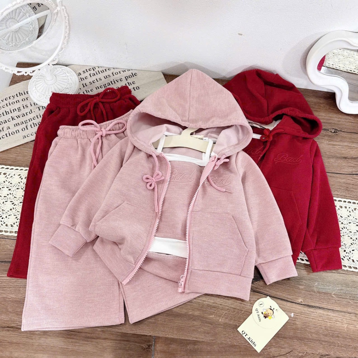 Sét 3 chi tiết tăm quần xuông qt bé gái