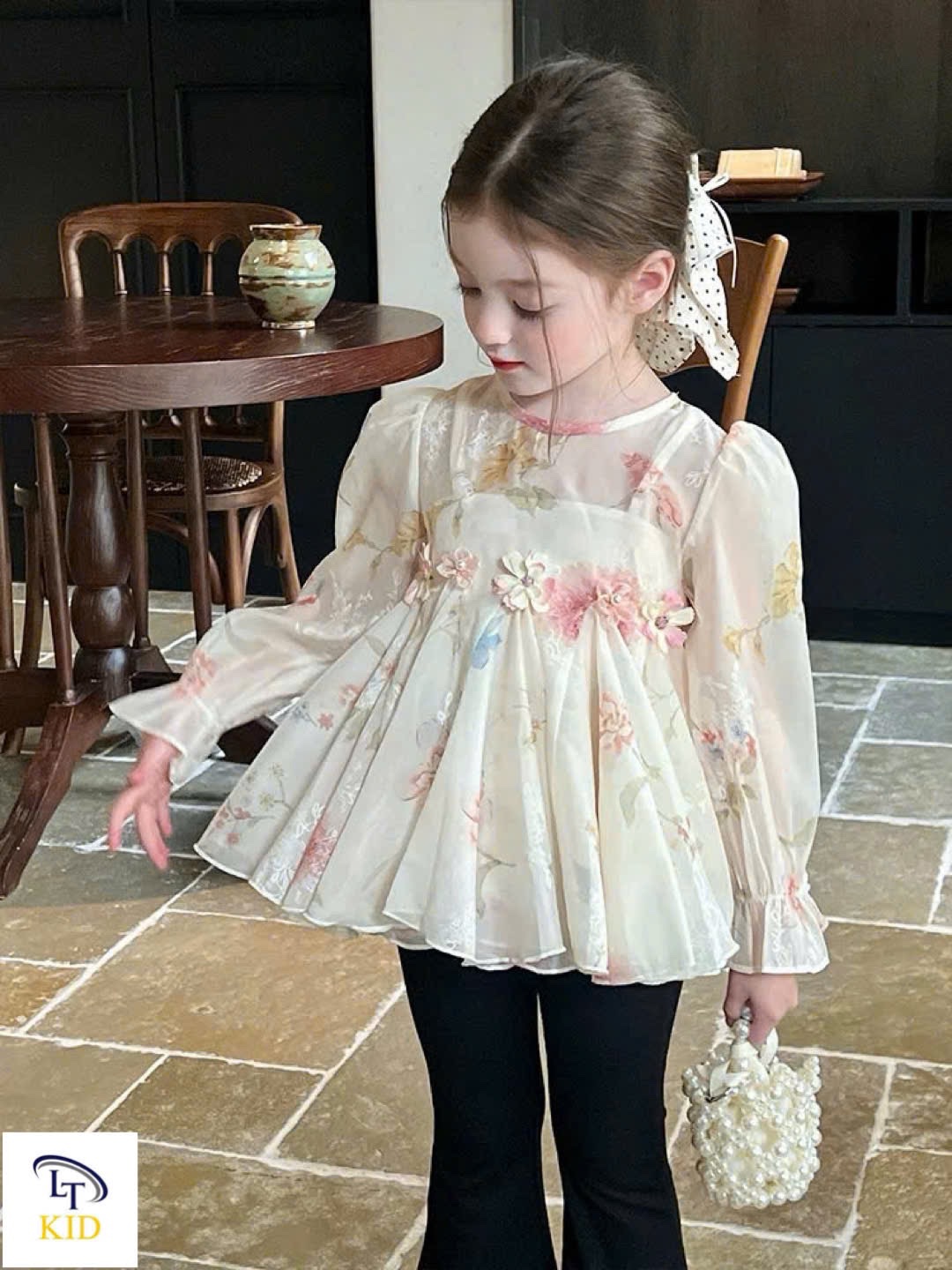 Sét áo babydoll hoa voan 3 chi tiết quần đen loe bé gái