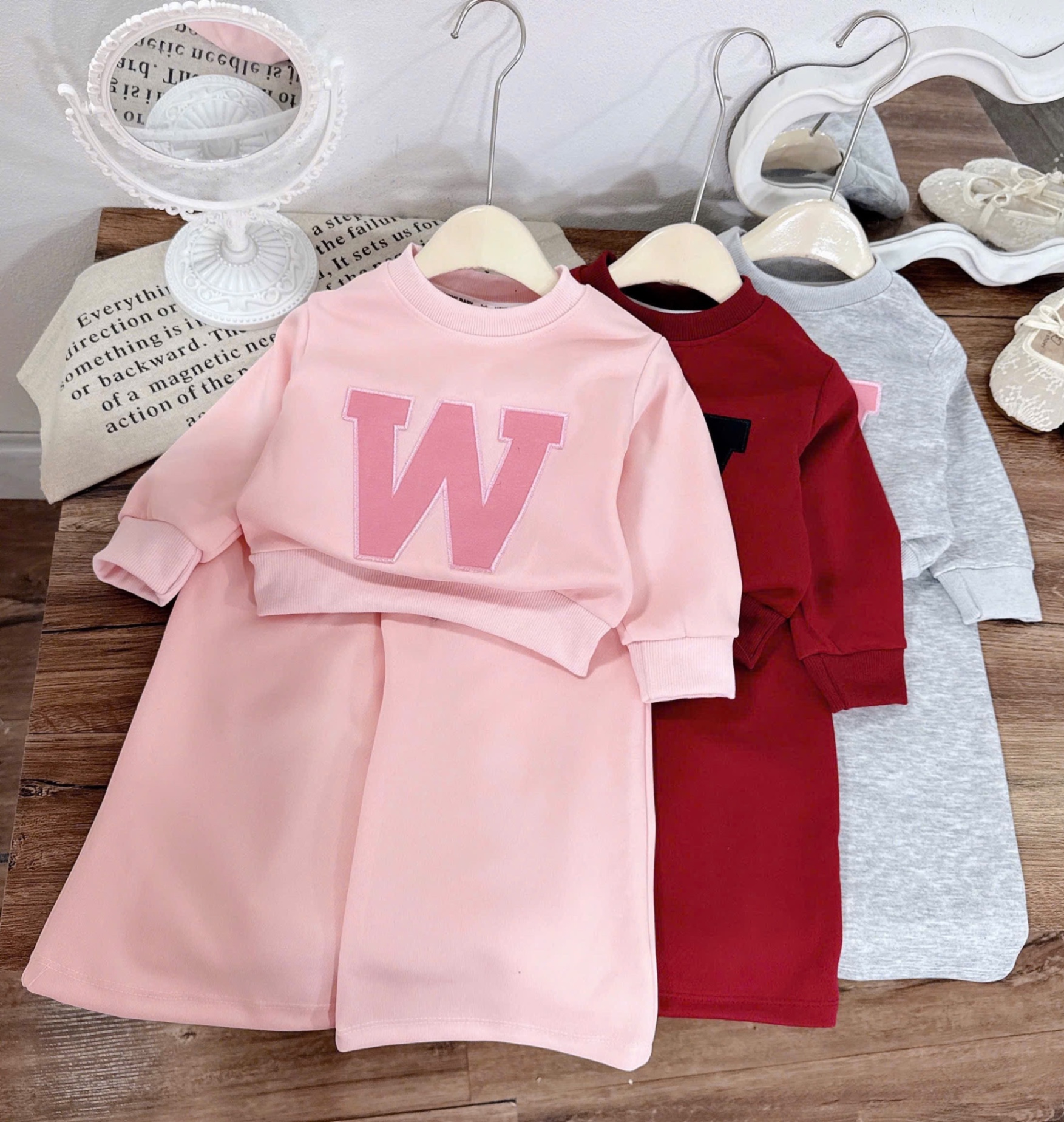 Sét bộ w 3 màu bé gái