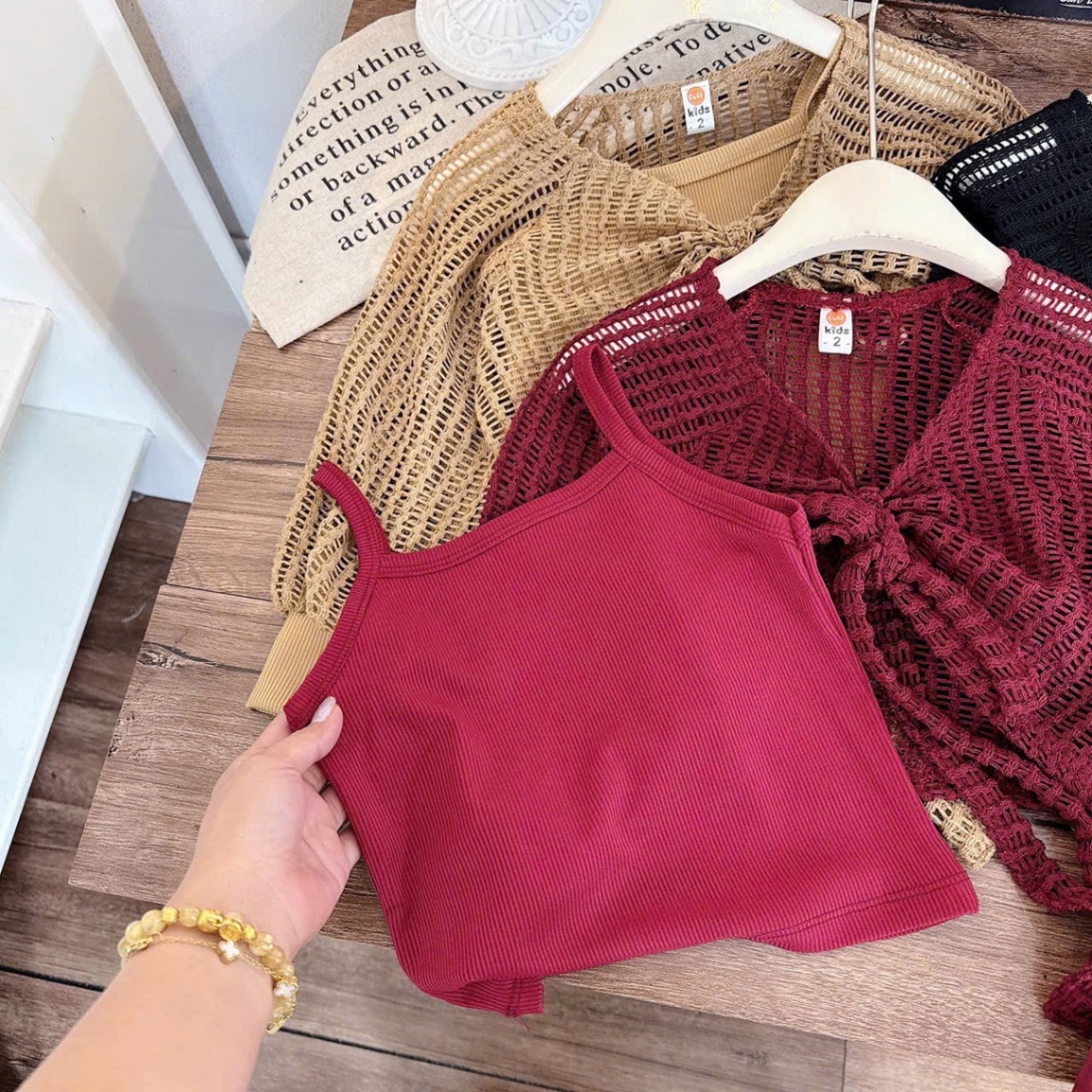 Sét 3 chi tiết lưới cv kaki bé gái