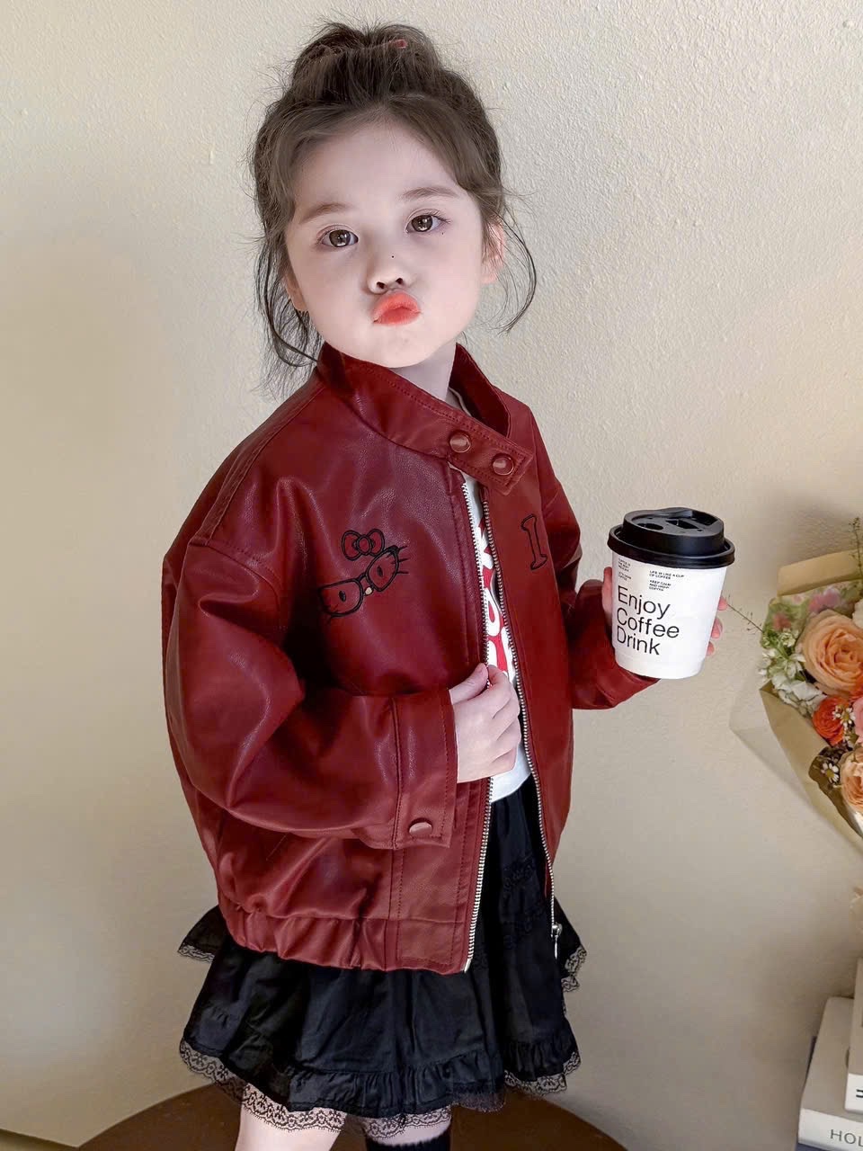Áo da đỏ kitty bé gái