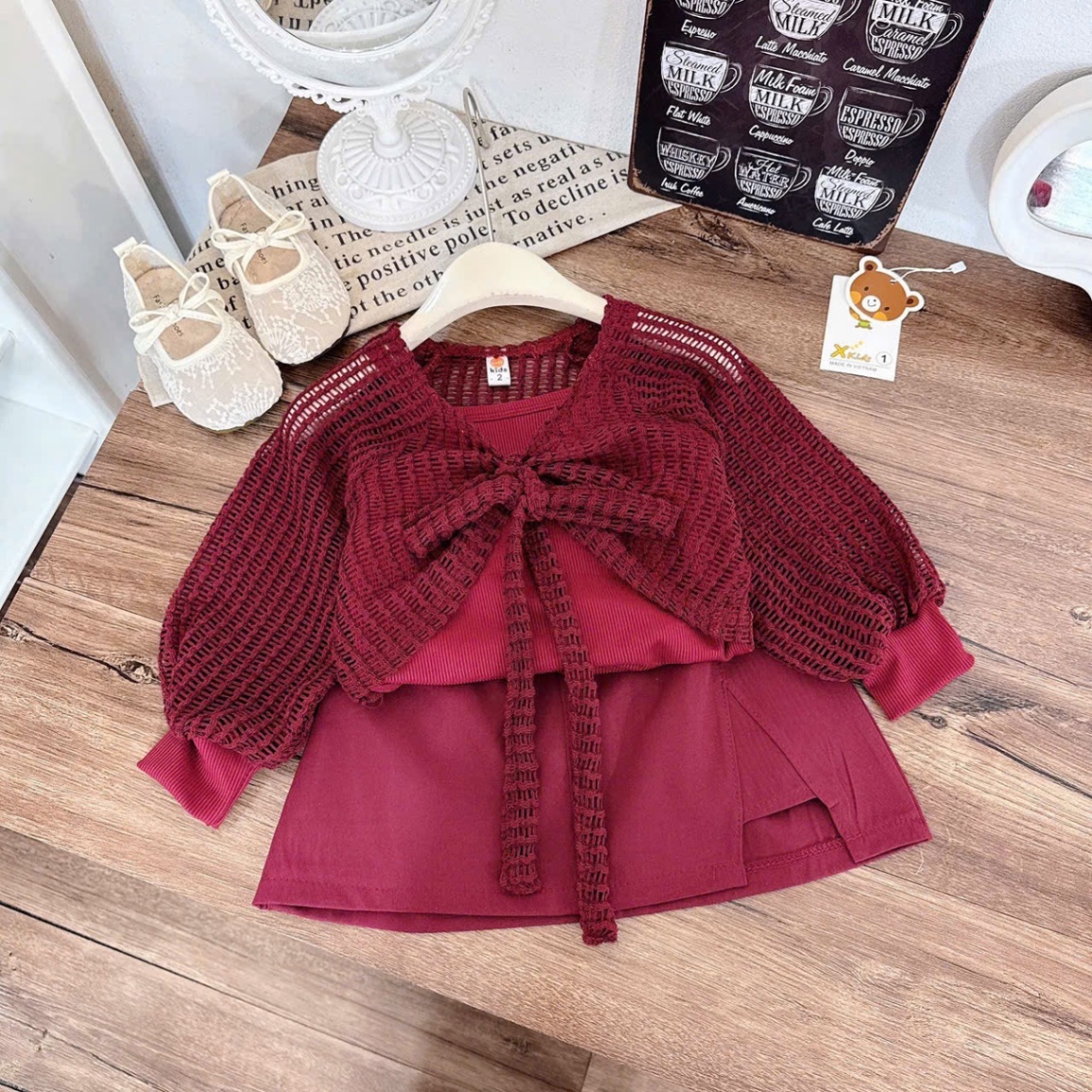 Sét 3 chi tiết lưới cv kaki bé gái