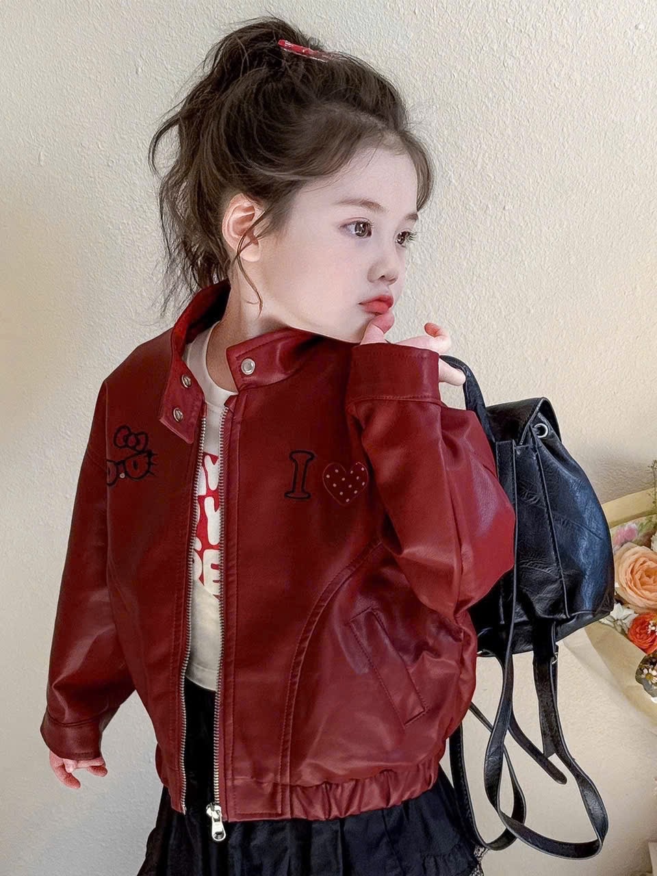 Áo da đỏ kitty bé gái