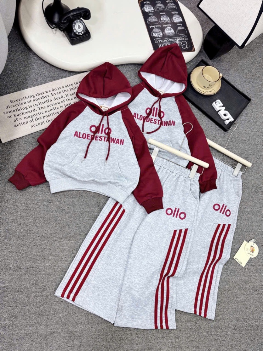 Sét bộ ollo size nhỡ bé gái