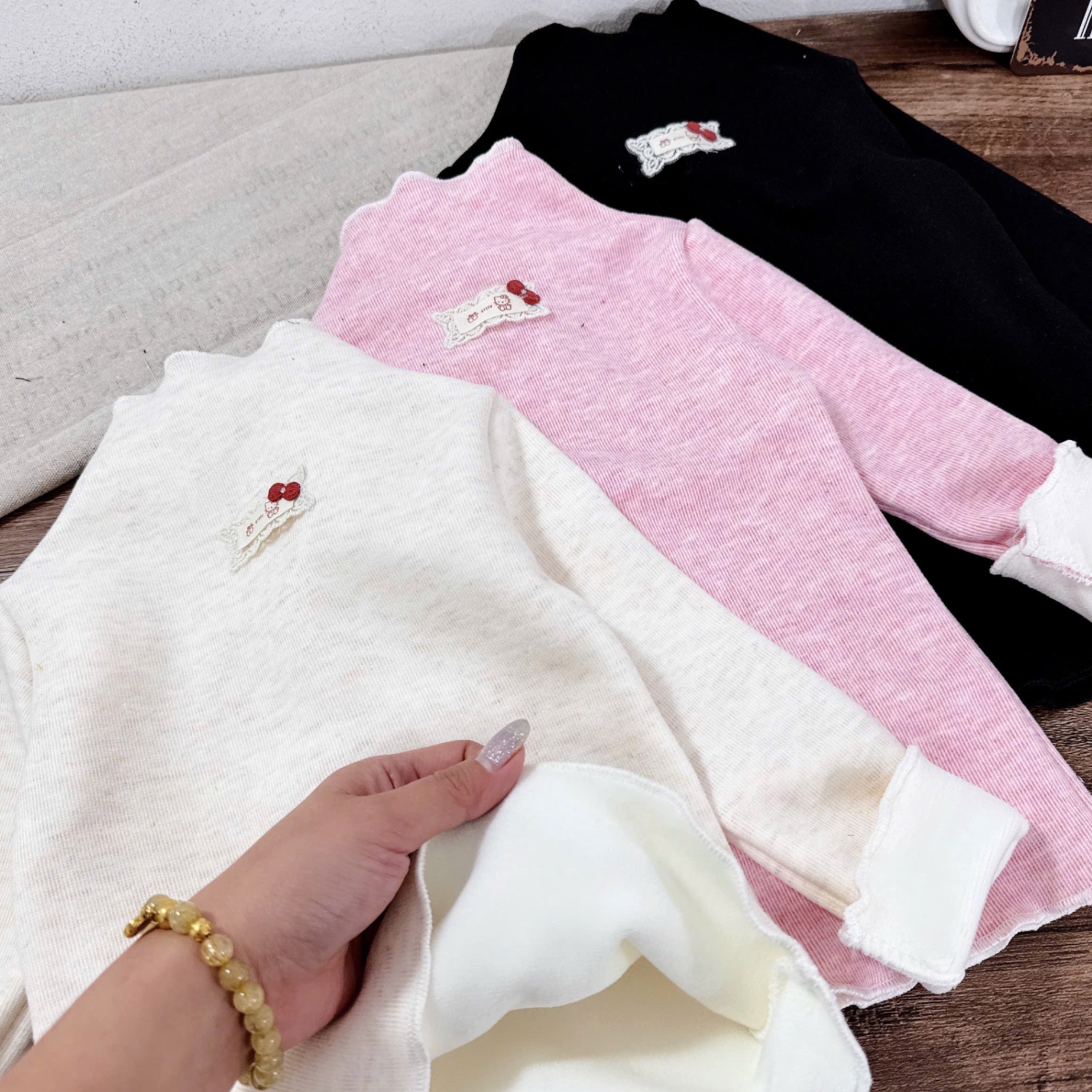 Sét 3 áo lót lông mịn bé gái