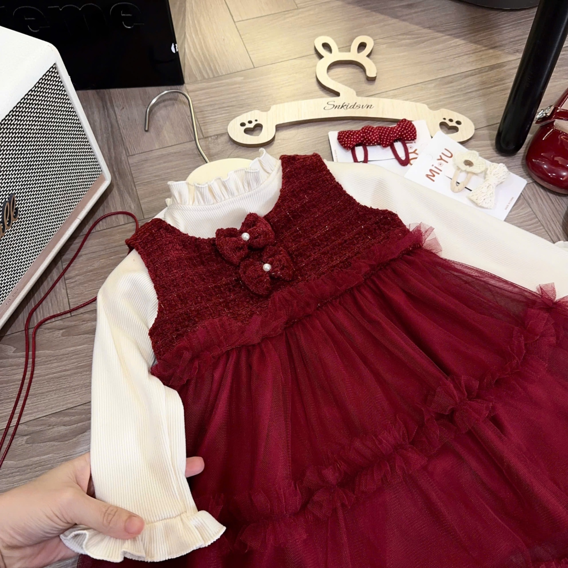 Sét váy dạ phối voan đỏ kèm áo bé gái