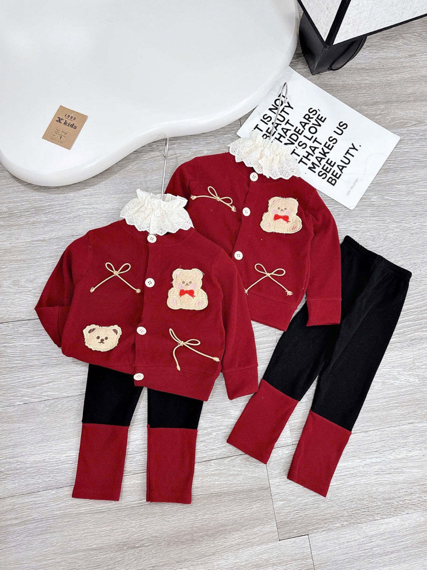 Sét bộ tăm gấu đỏ quần legging bé gái