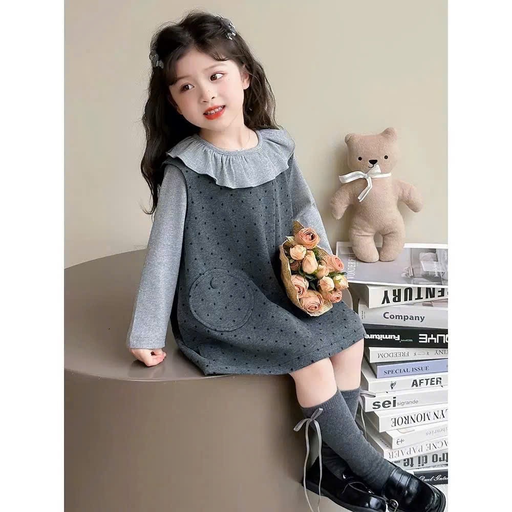 Váy dạ xám chấm bi kèm áo giữ nhiệt bé gái