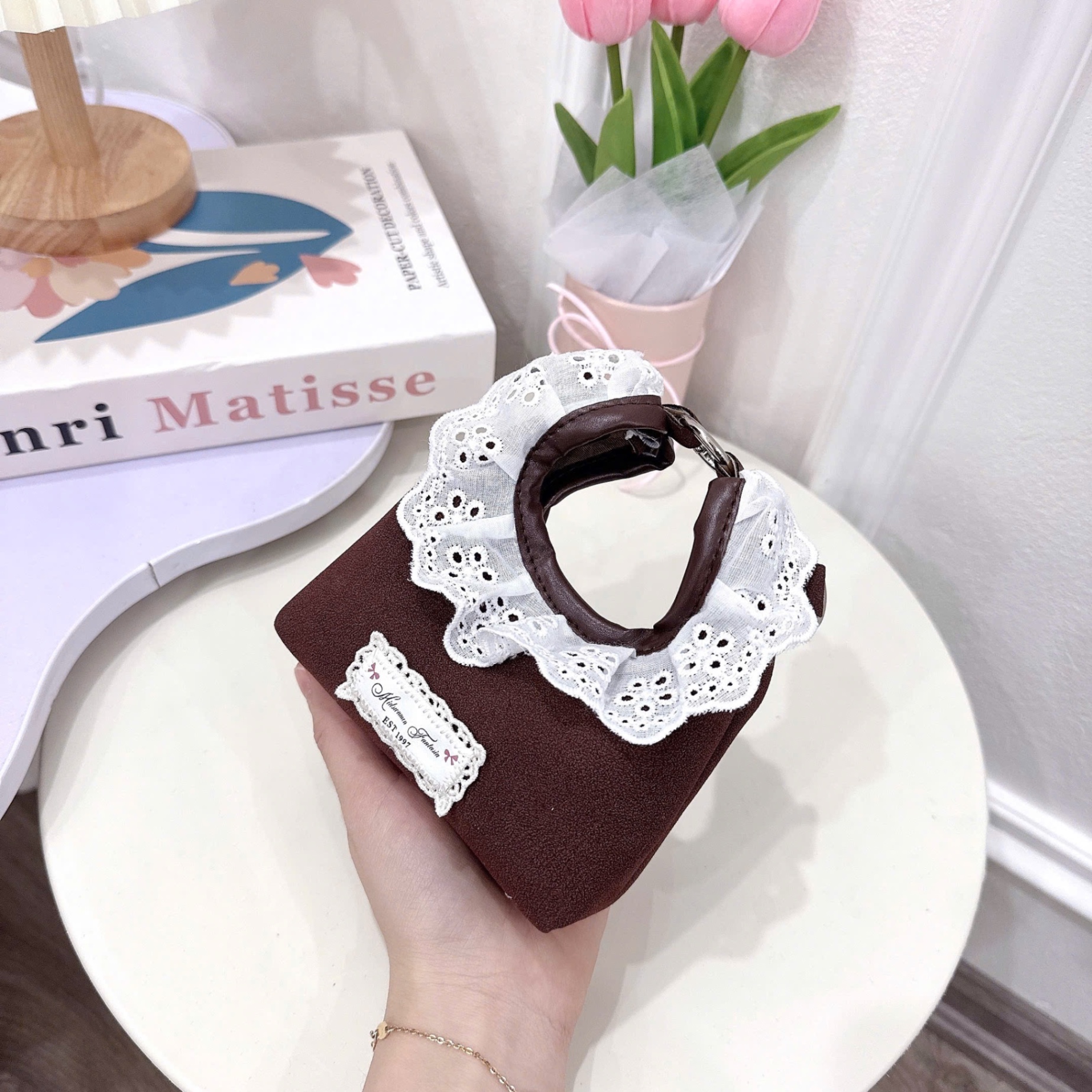 Túi viền ren xinh bé gái