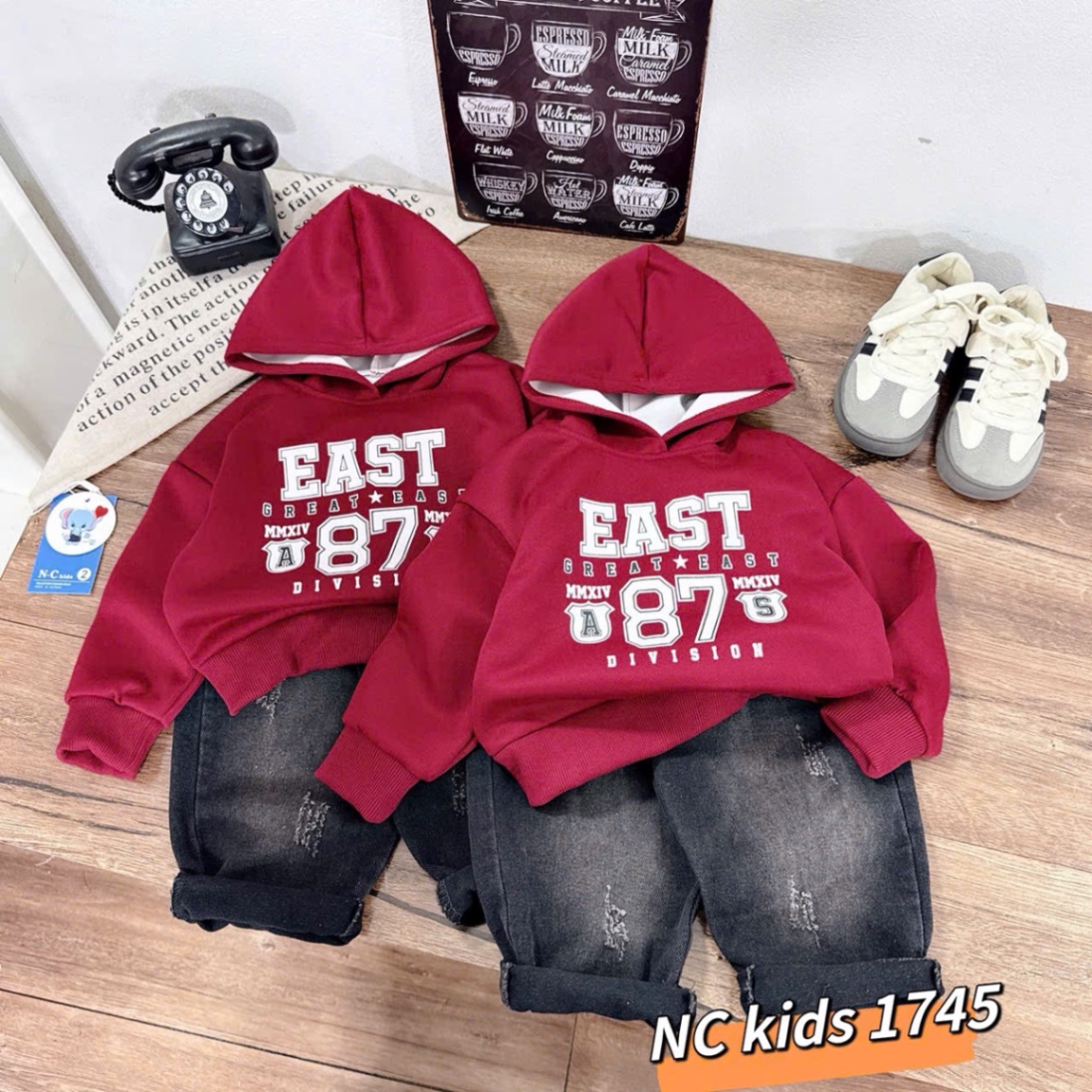 Sét bộ nỉ chữ mũ liền quần bò khói bé trai