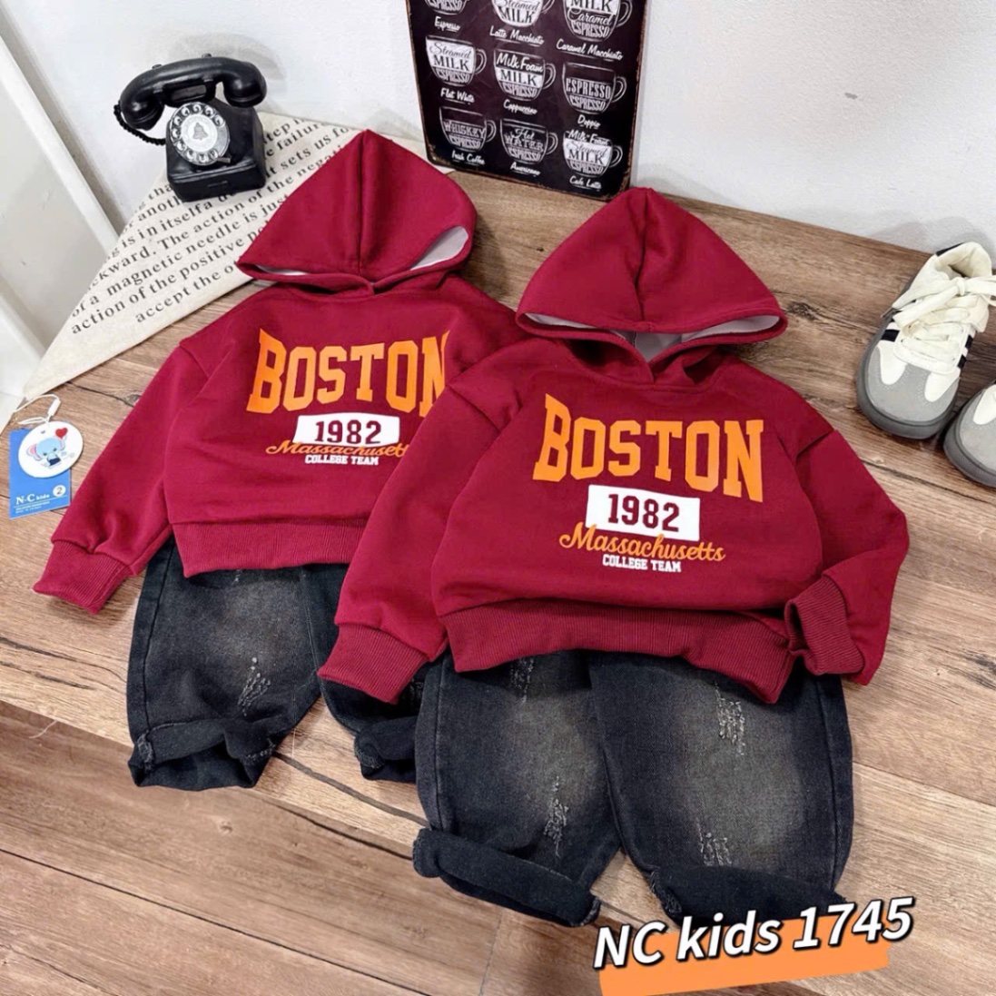 Sét bộ nỉ chữ mũ liền quần bò khói bé trai