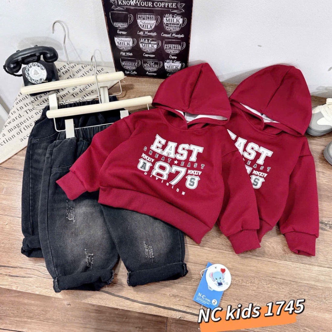 Sét bộ nỉ chữ mũ liền quần bò khói bé trai