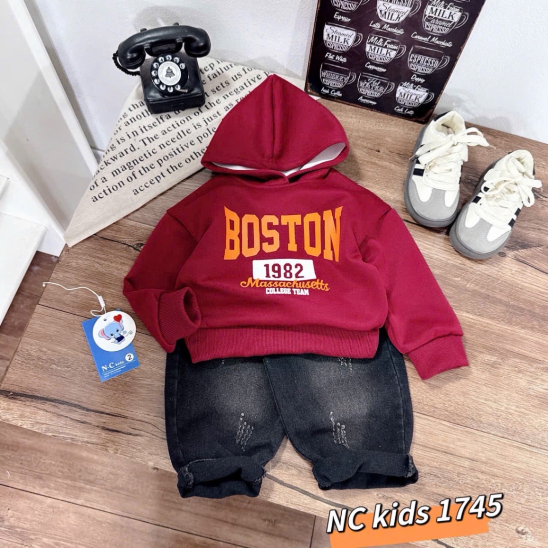 Sét bộ nỉ chữ mũ liền quần bò khói bé trai