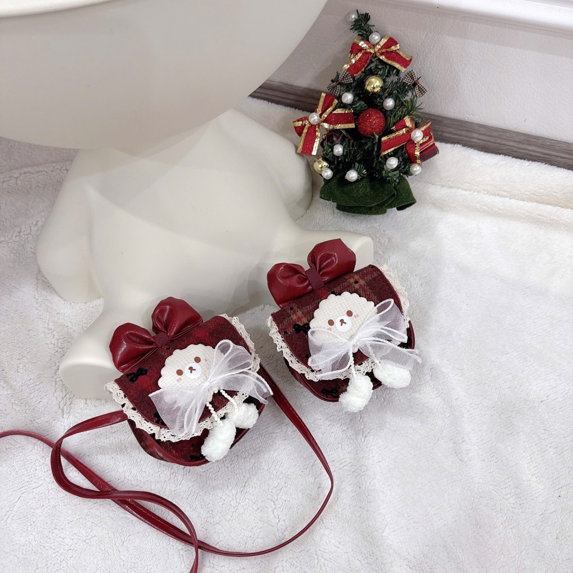 Túi caro hình nơ bé gái