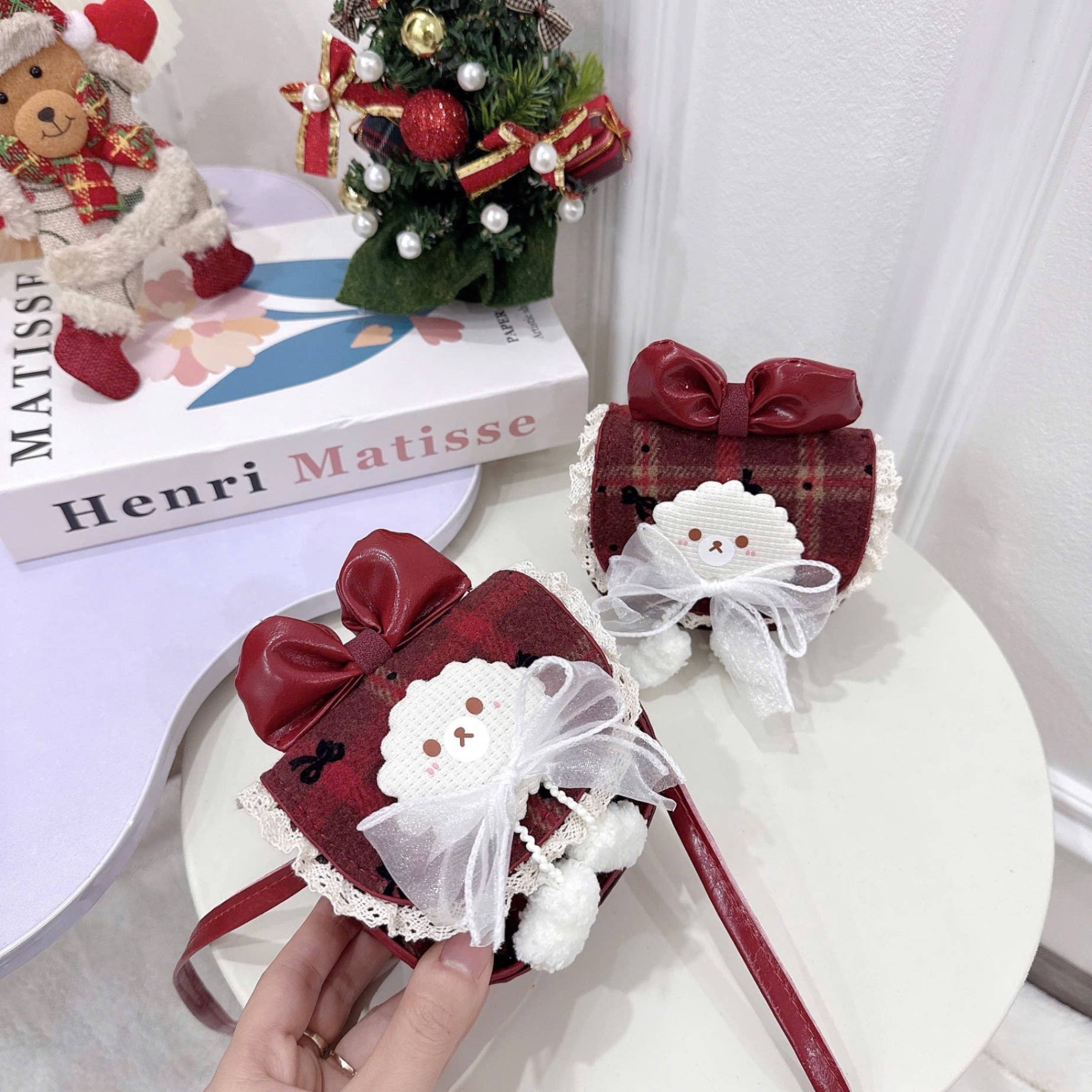 Túi caro hình nơ bé gái