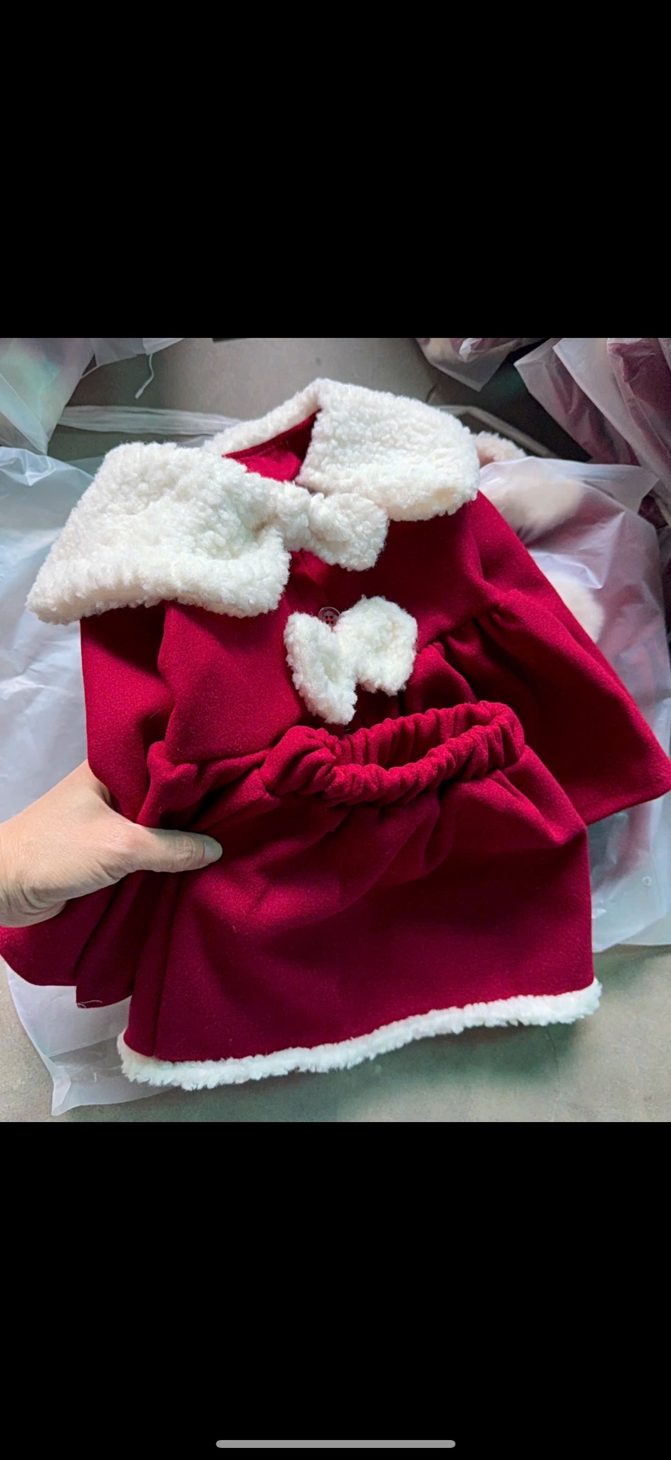 Sét dạ đỏ cổ lông cv chữ a cho bé gái