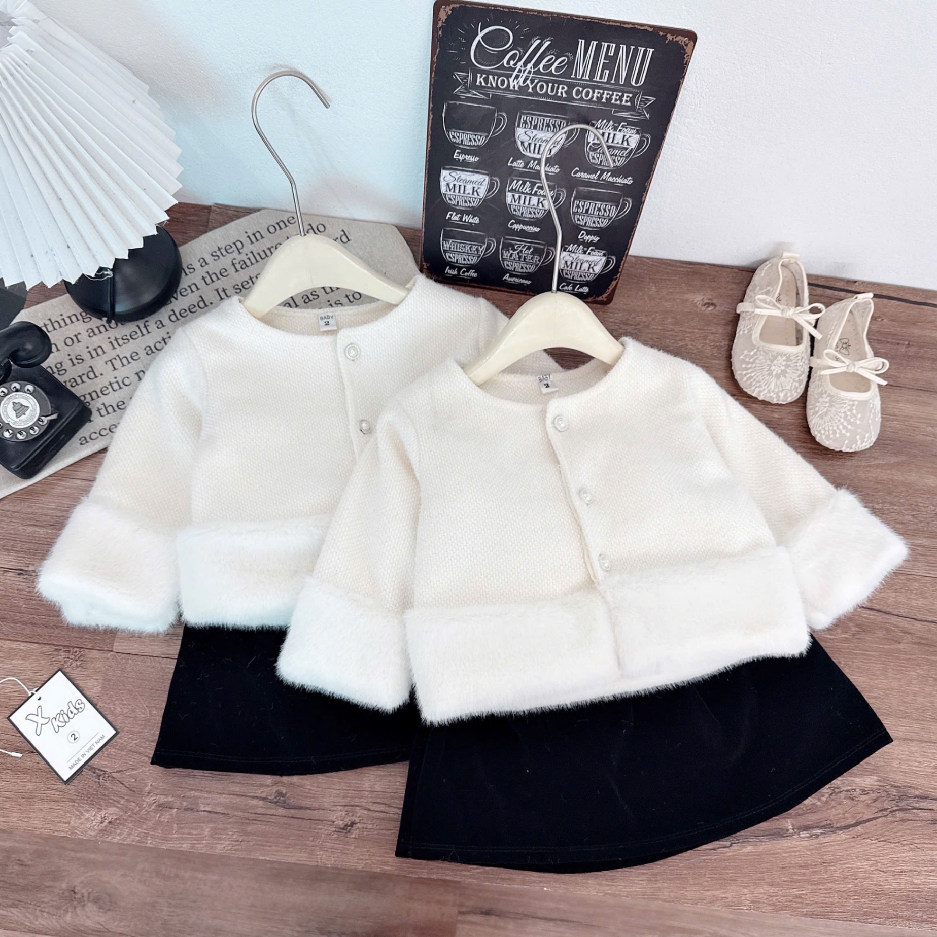 Sét áo dạ lông mịn chân váy nhung đen bé gái