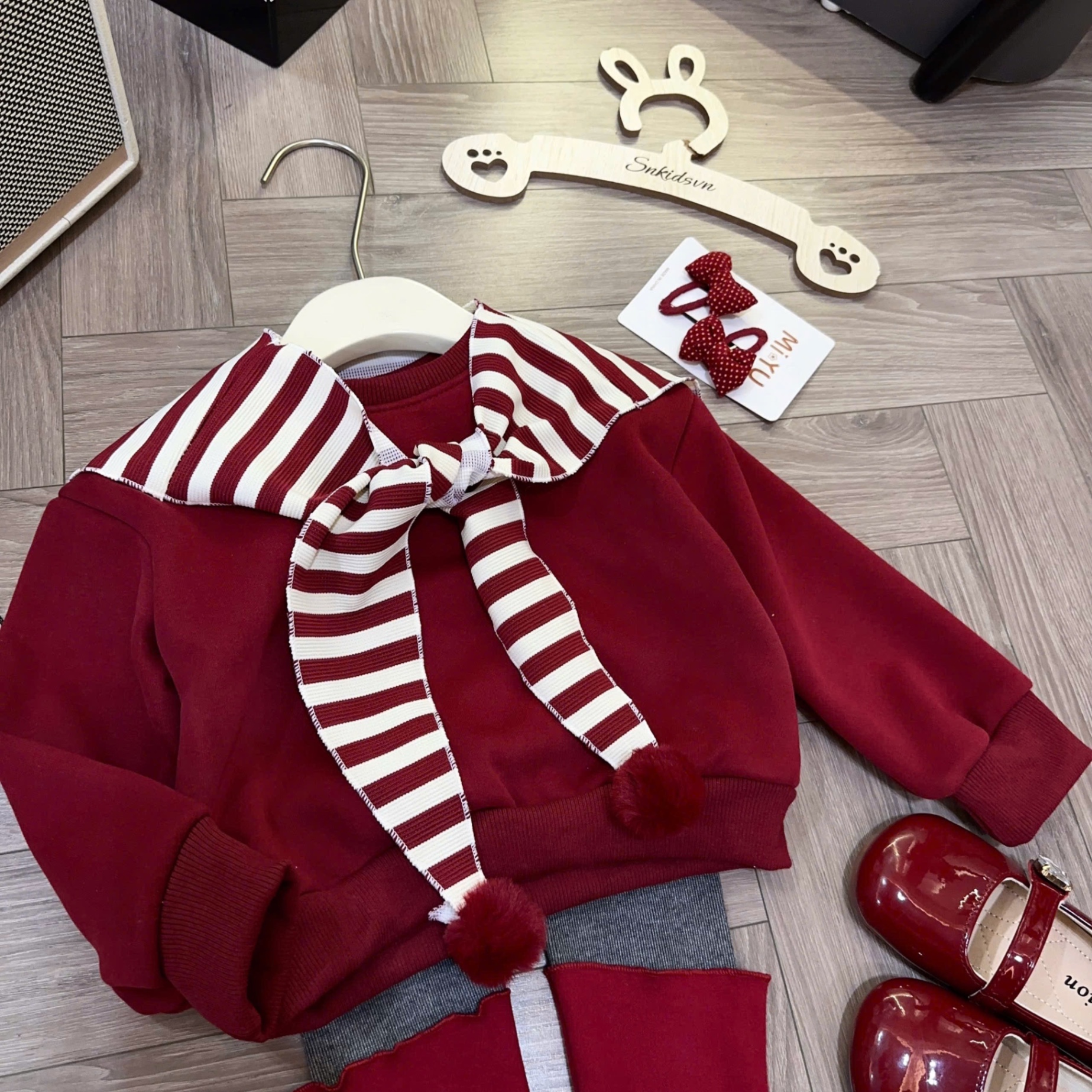 Sét bộ nỉ lót lông mịn quần legging khăn kẻ bé gái